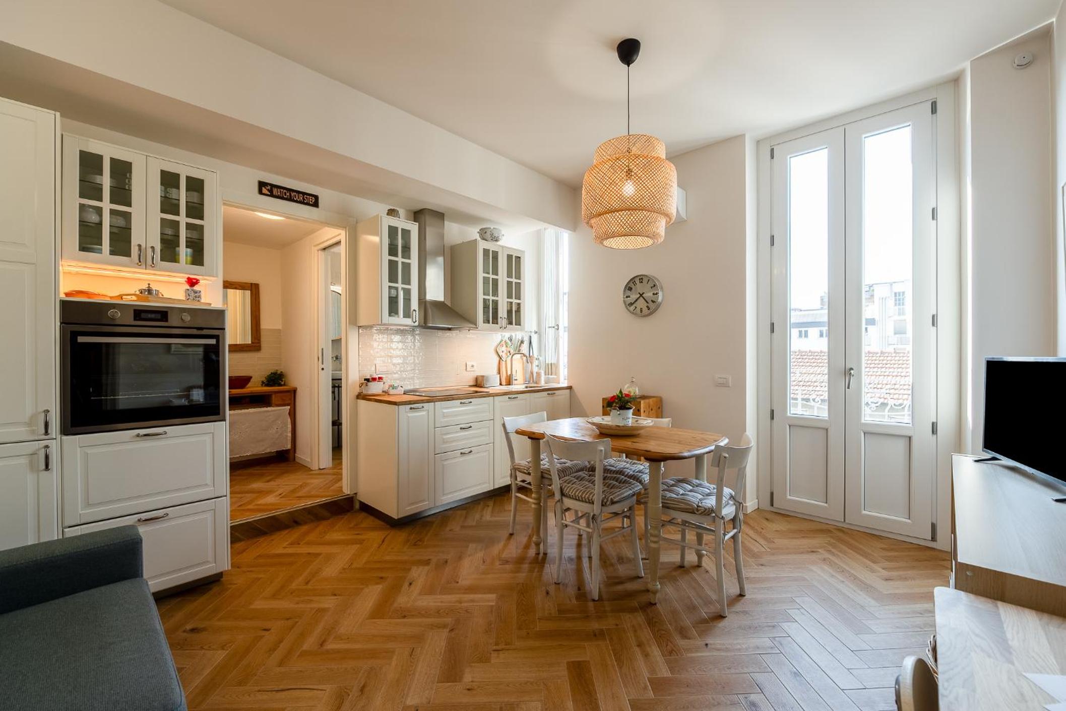 Central Station 3 Design Apartaments-2 apts with parking -1 with balcony, no box- Olympic Hub- Town Homes Milano