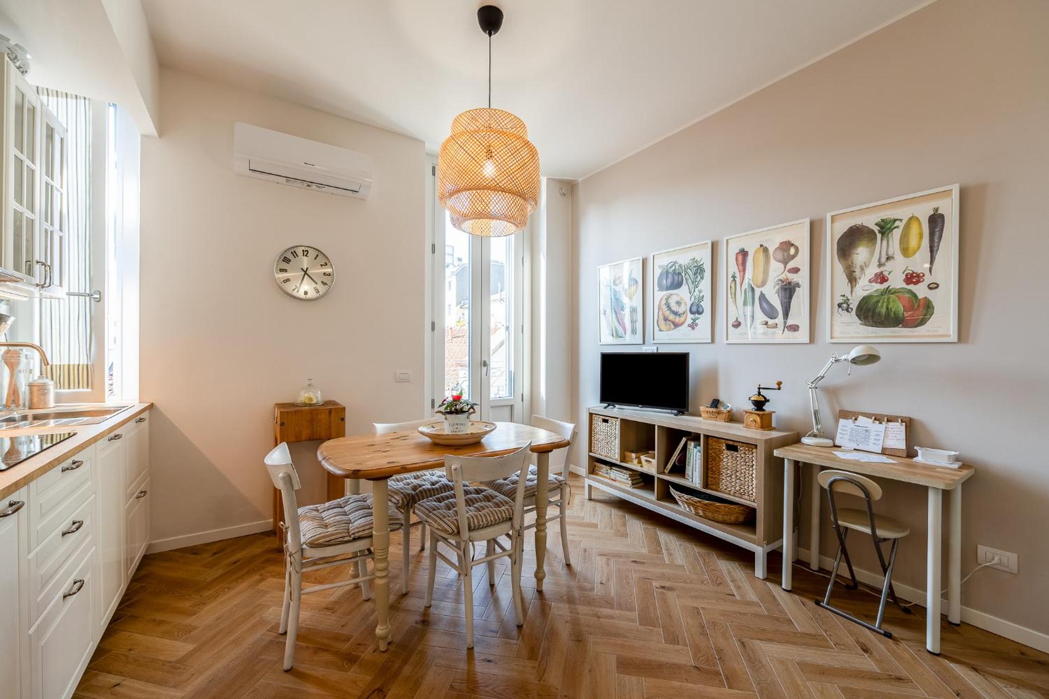 Central Station 3 Design Apartaments-2 apts with parking -1 with balcony, no box- Olympic Hub- Town Homes Milano