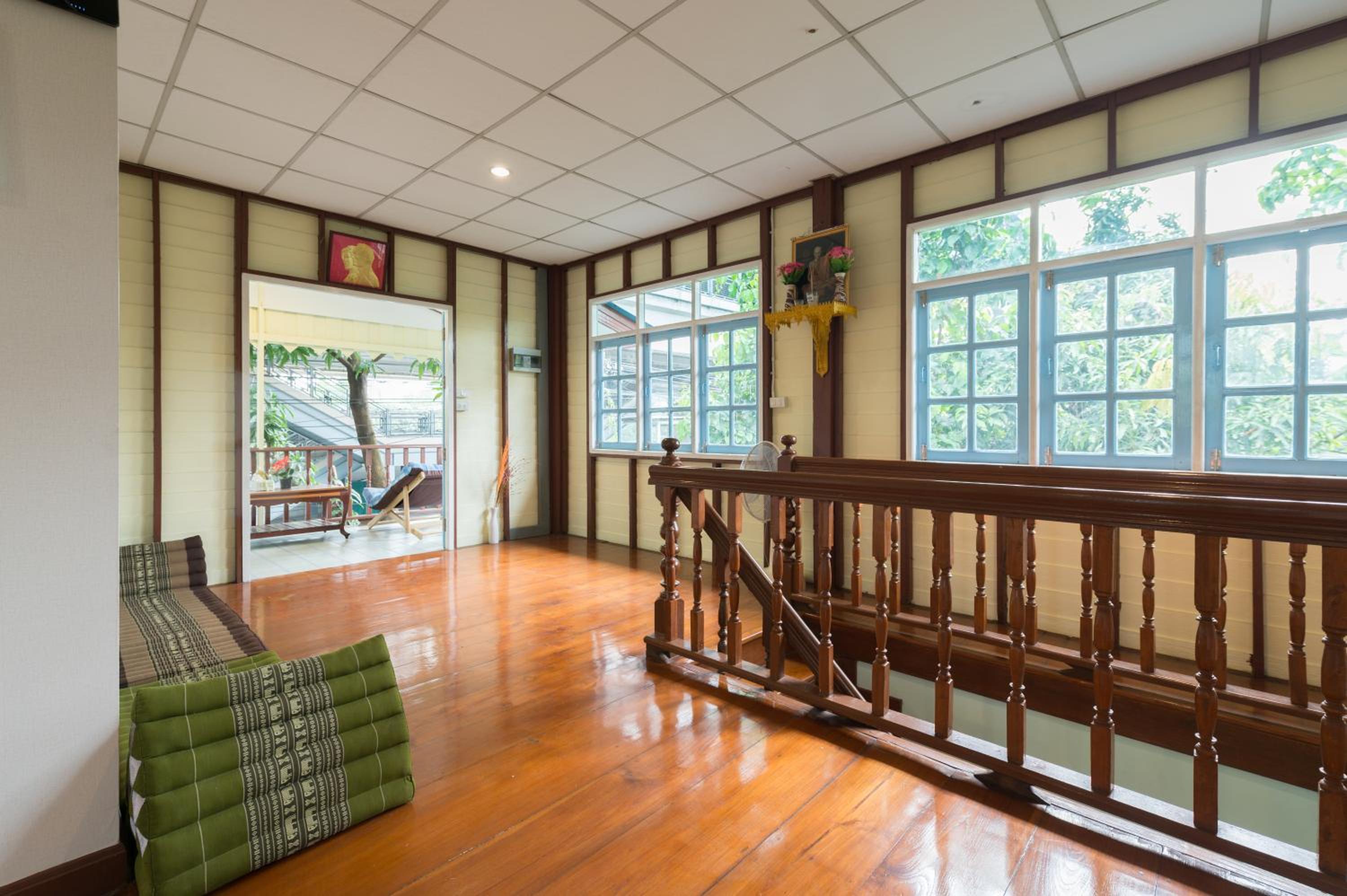 NTY Hostel Near Suvarnabhumi Airport