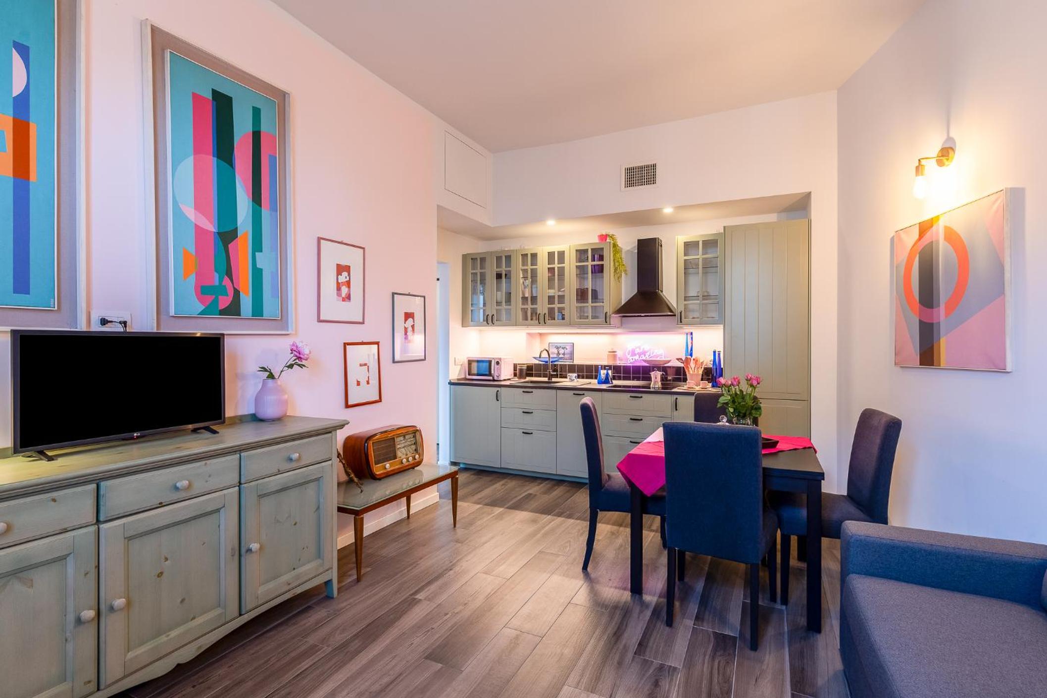 Central Station 3 Design Apartaments-2 apts with parking -1 with balcony, no box- Olympic Hub- Town Homes Milano