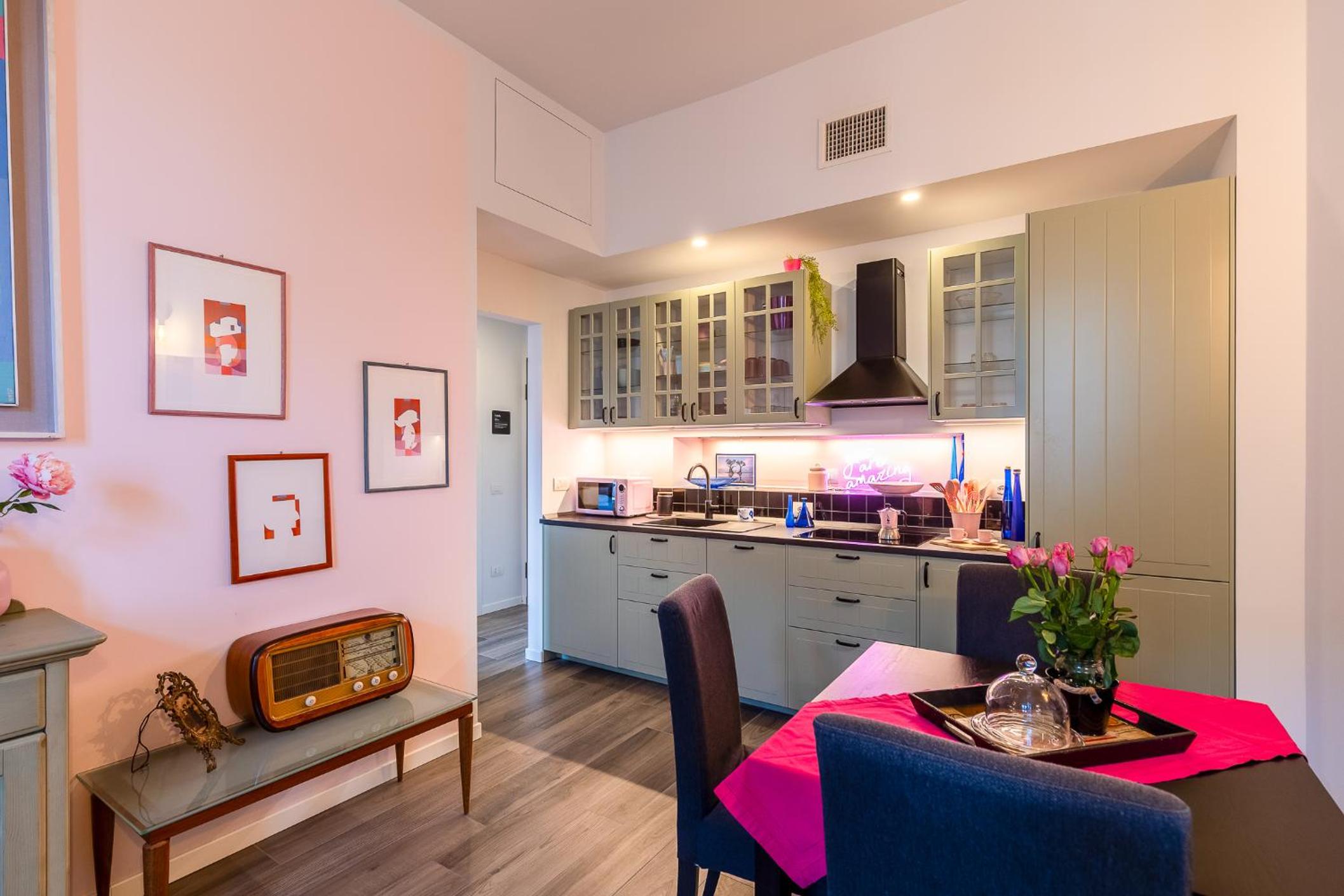 Central Station 3 Design Apartaments-2 apts with parking -1 with balcony, no box- Olympic Hub- Town Homes Milano