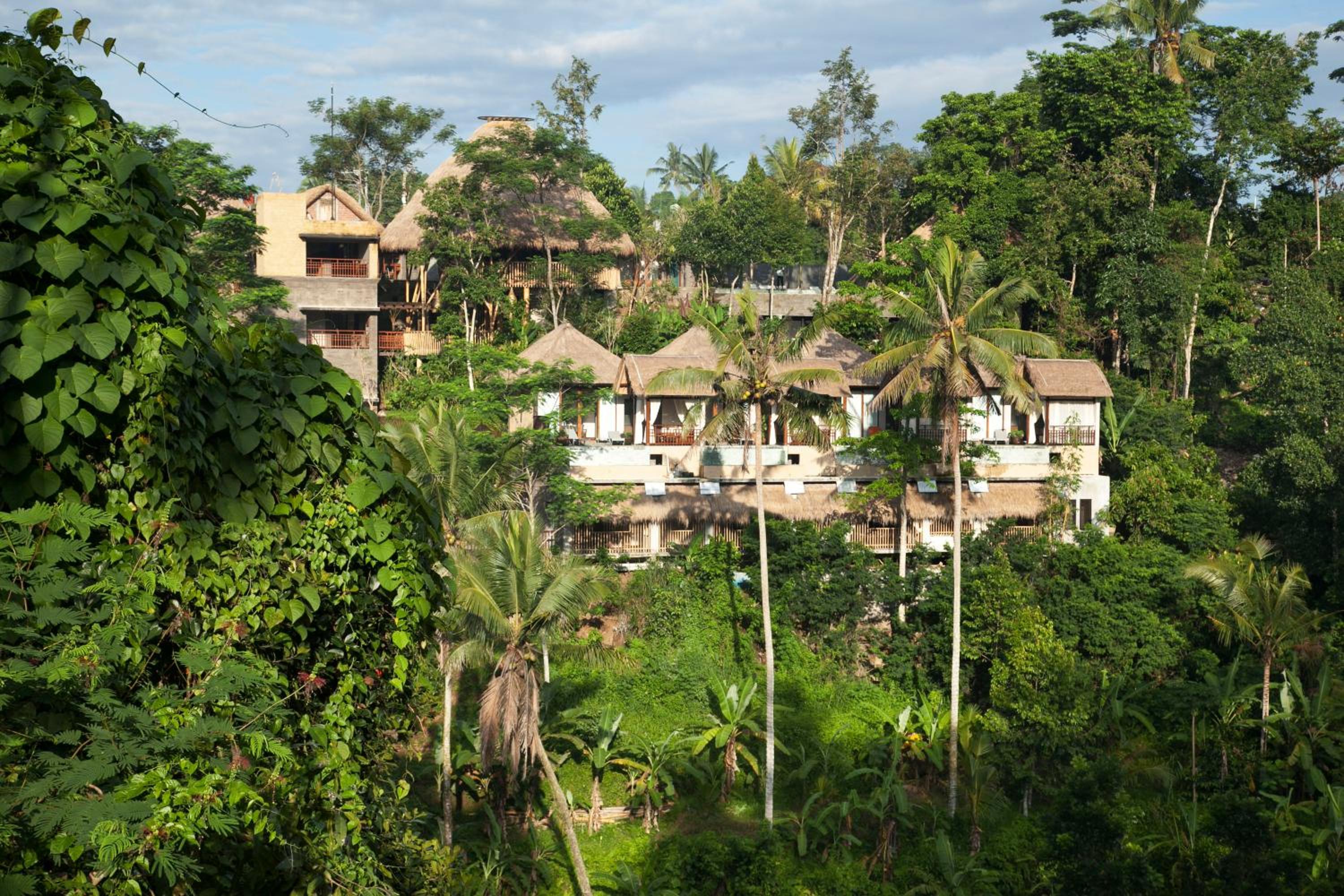 Tejaprana Resort & Spa