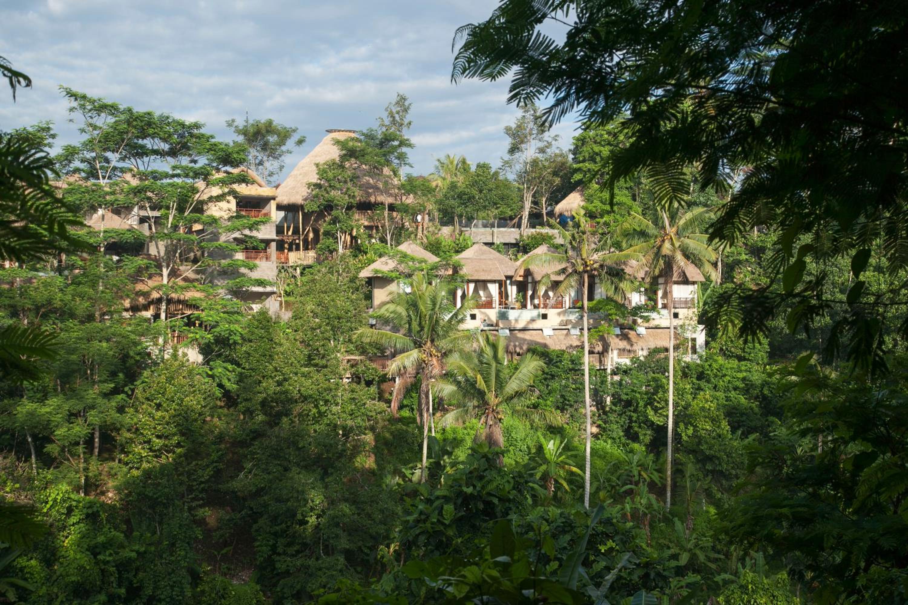 Tejaprana Resort & Spa