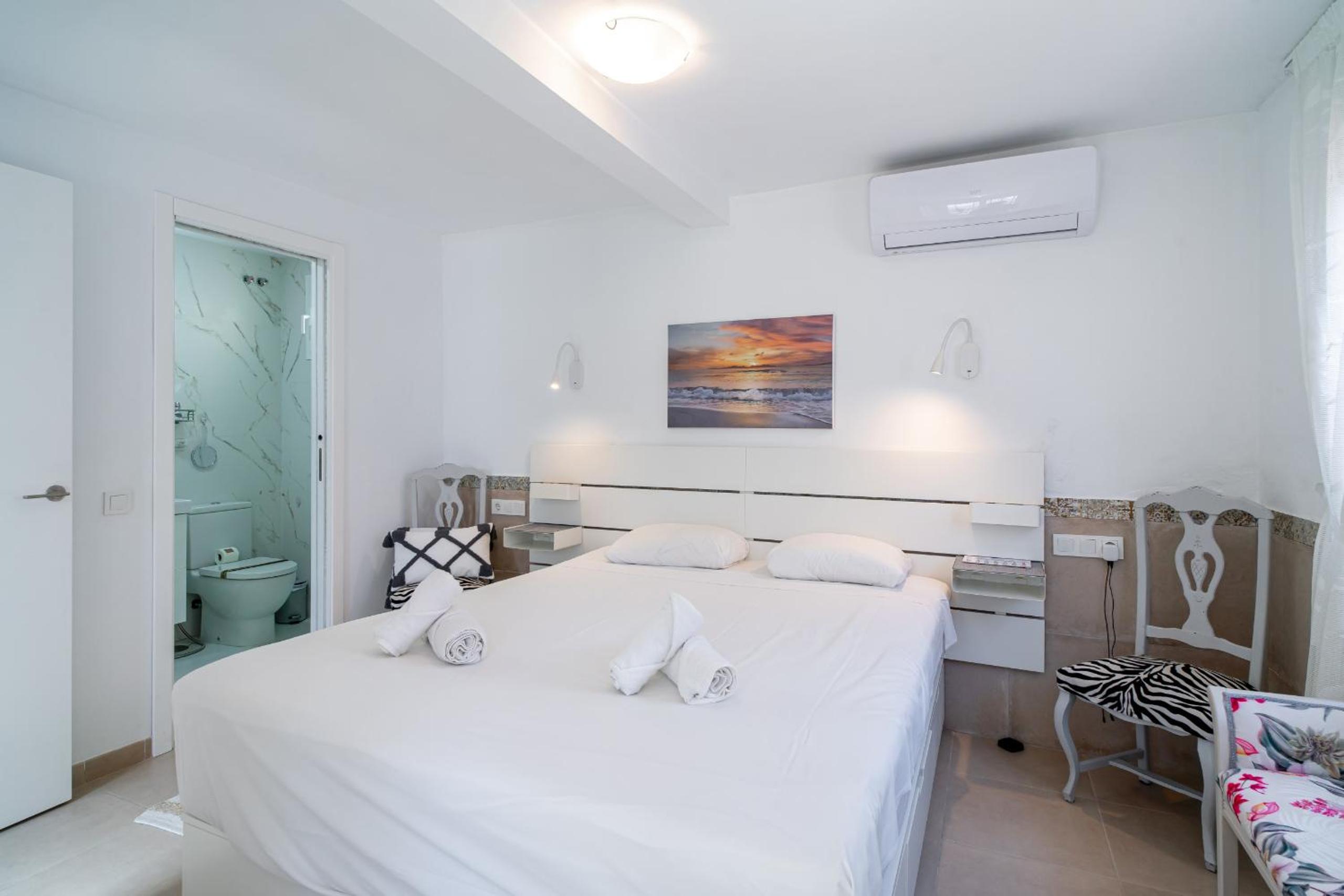 Casa Alegre by Casasol