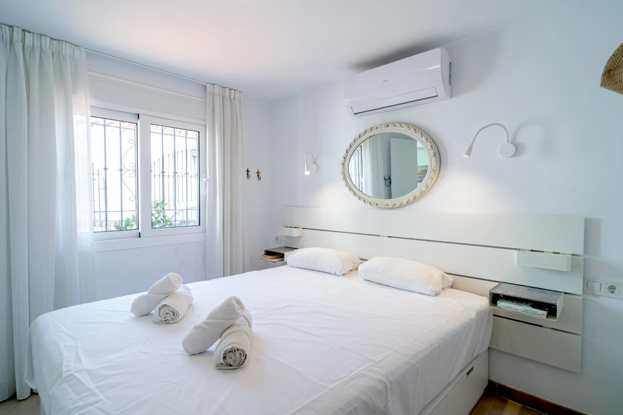 Casa Alegre by Casasol