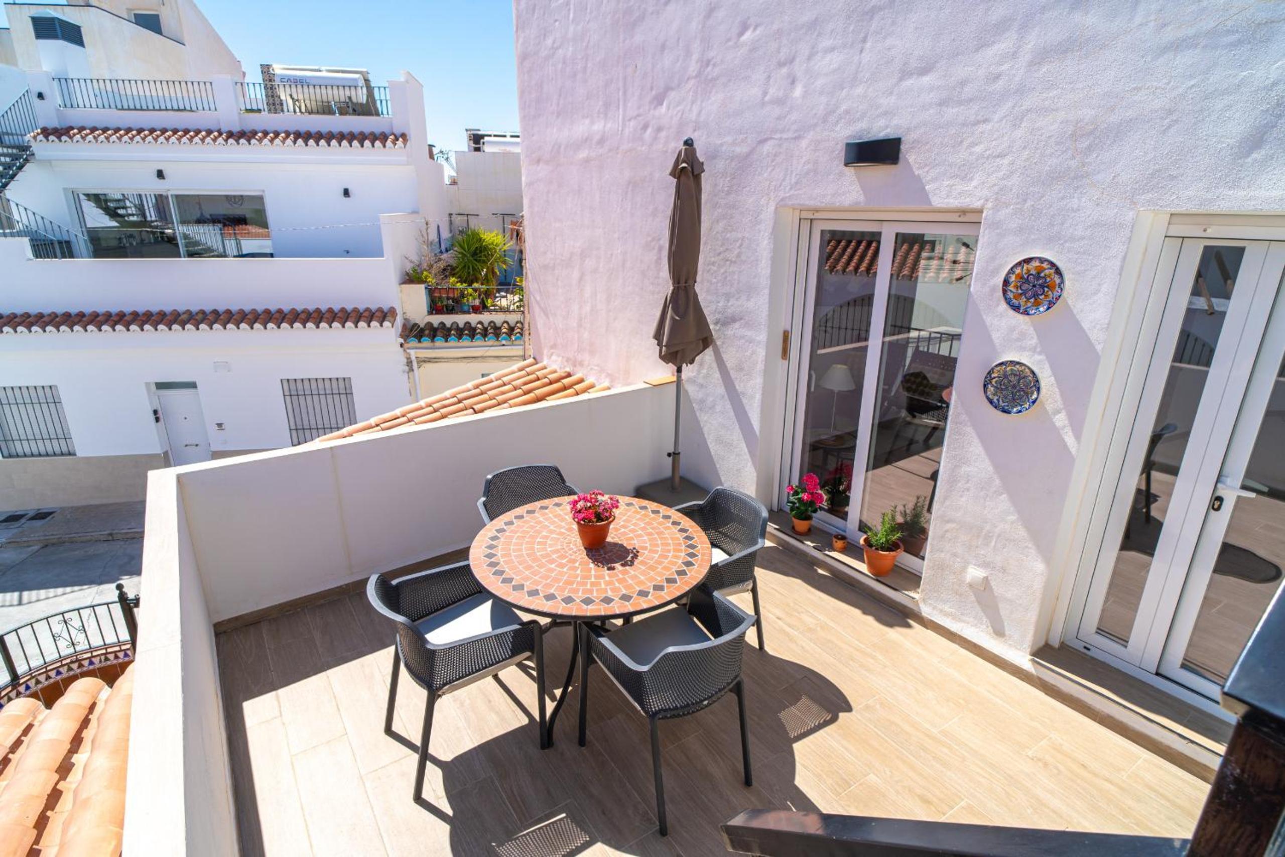 Casa Alegre by Casasol