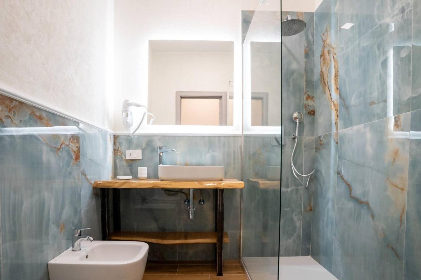 Blue Dream Suites