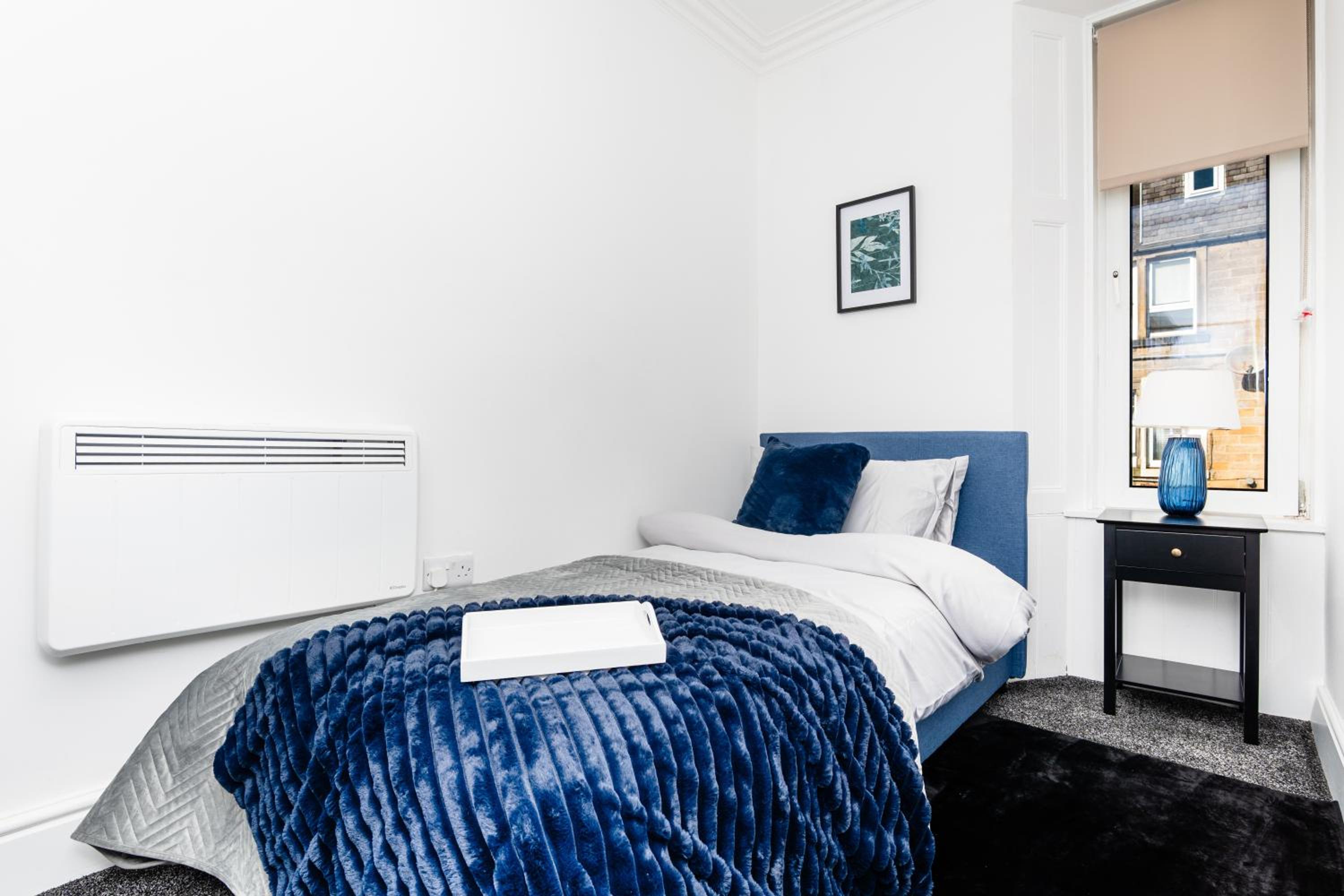 2 Bedroom Apartment-Free Parking