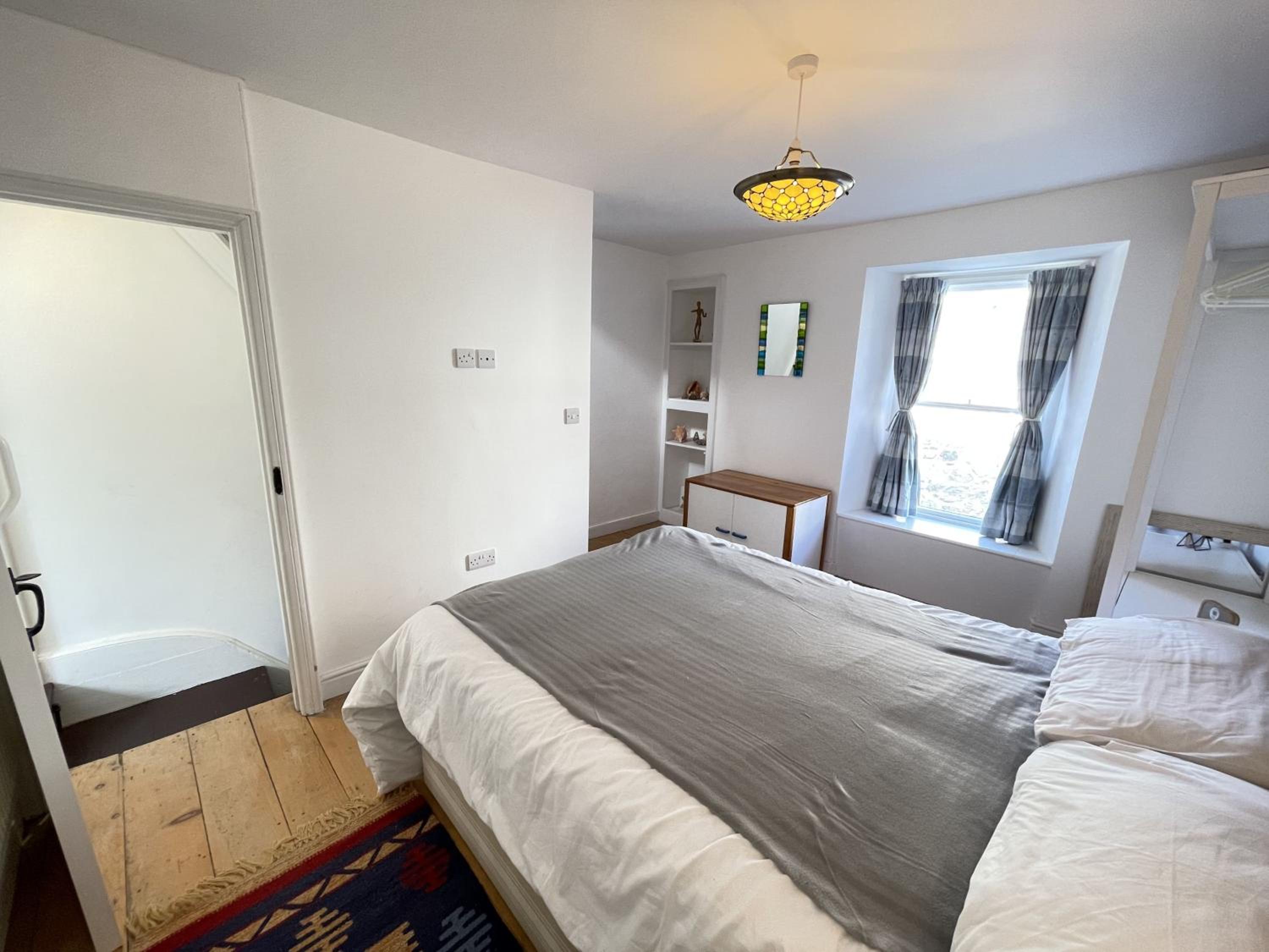 Sea Pebble a characterful fisherman cottage