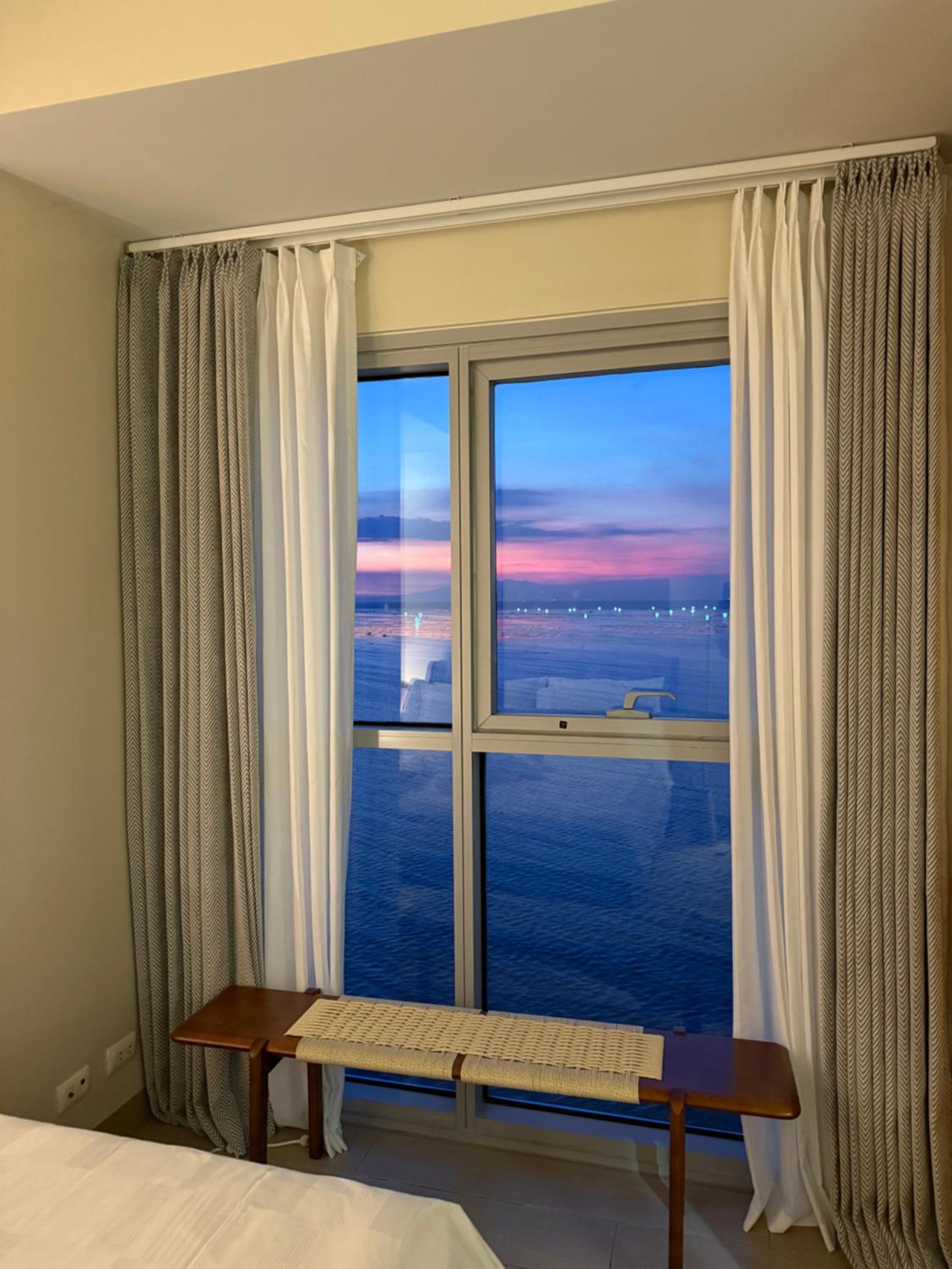 Playful 1BR With Magnificant Bayview Garden View Near Okada, Solaire, Aiports