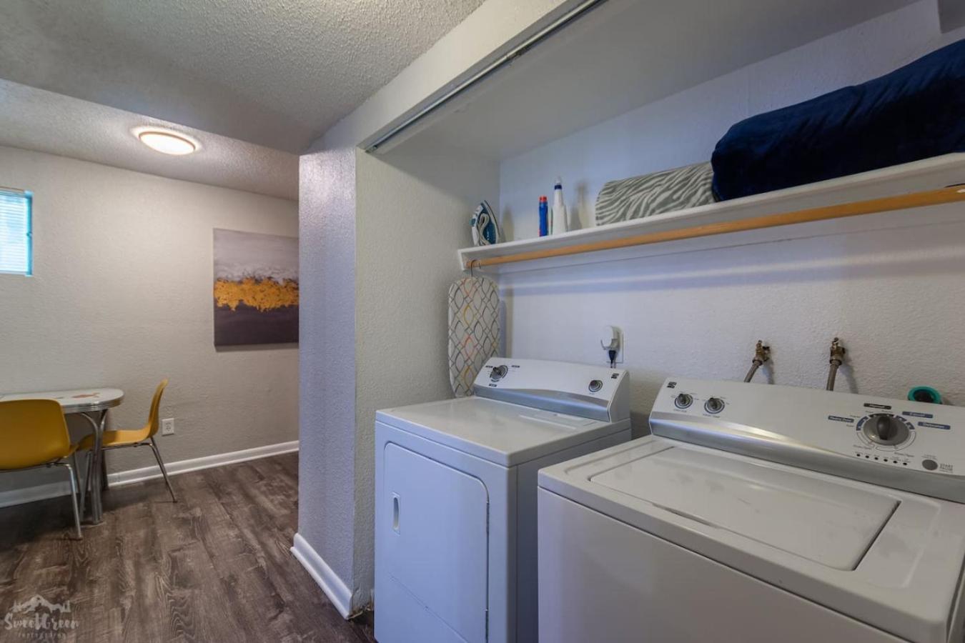 Charming 2 Bed Start Your Denver Adventure