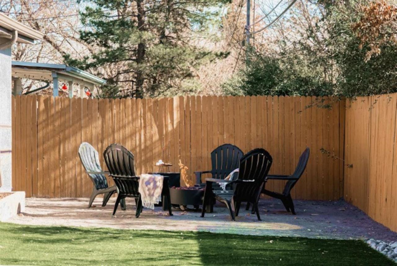 Luxe Home with Hot Tub Movie Room and Firepit Near Denver
