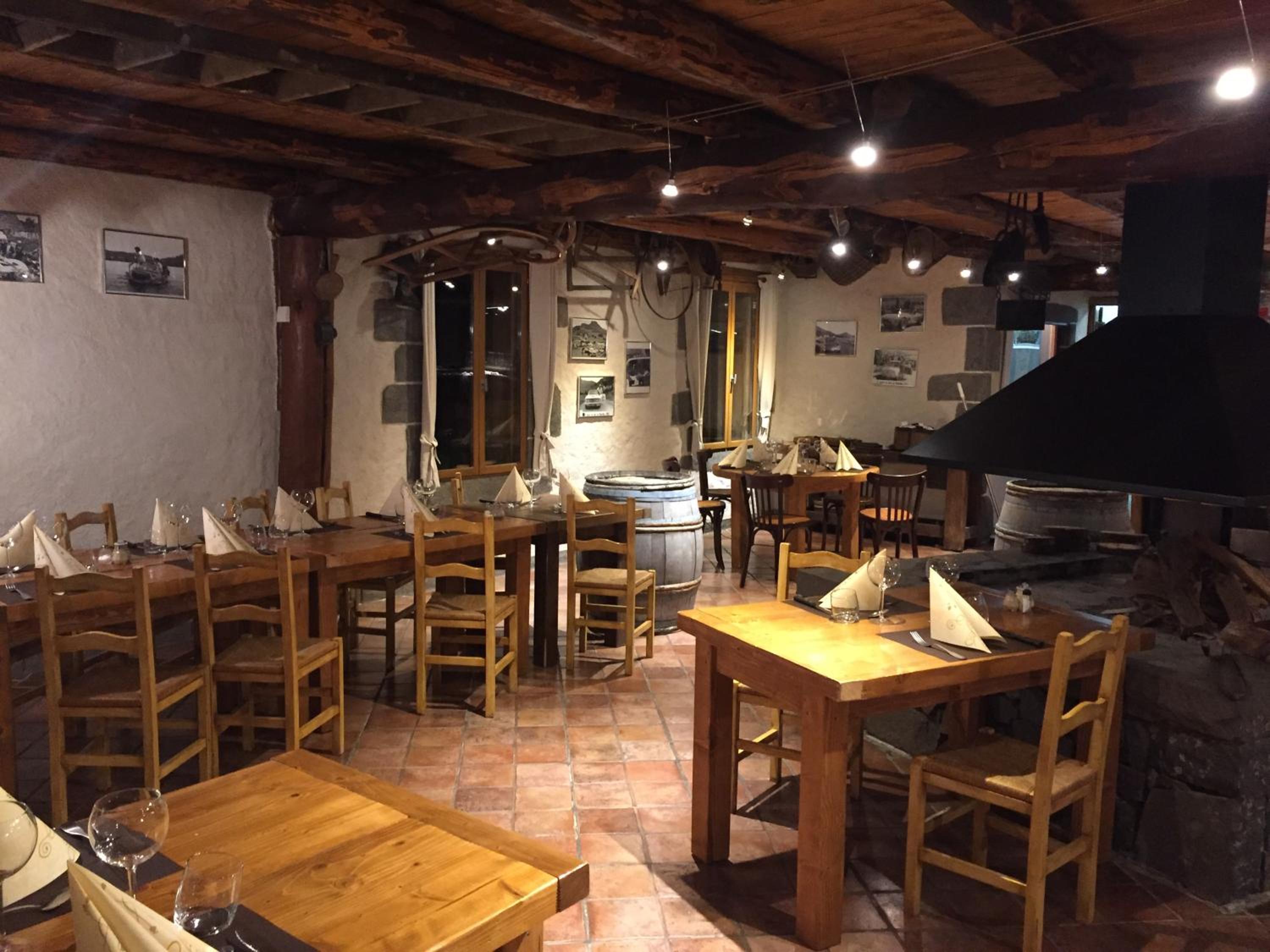 restaurant