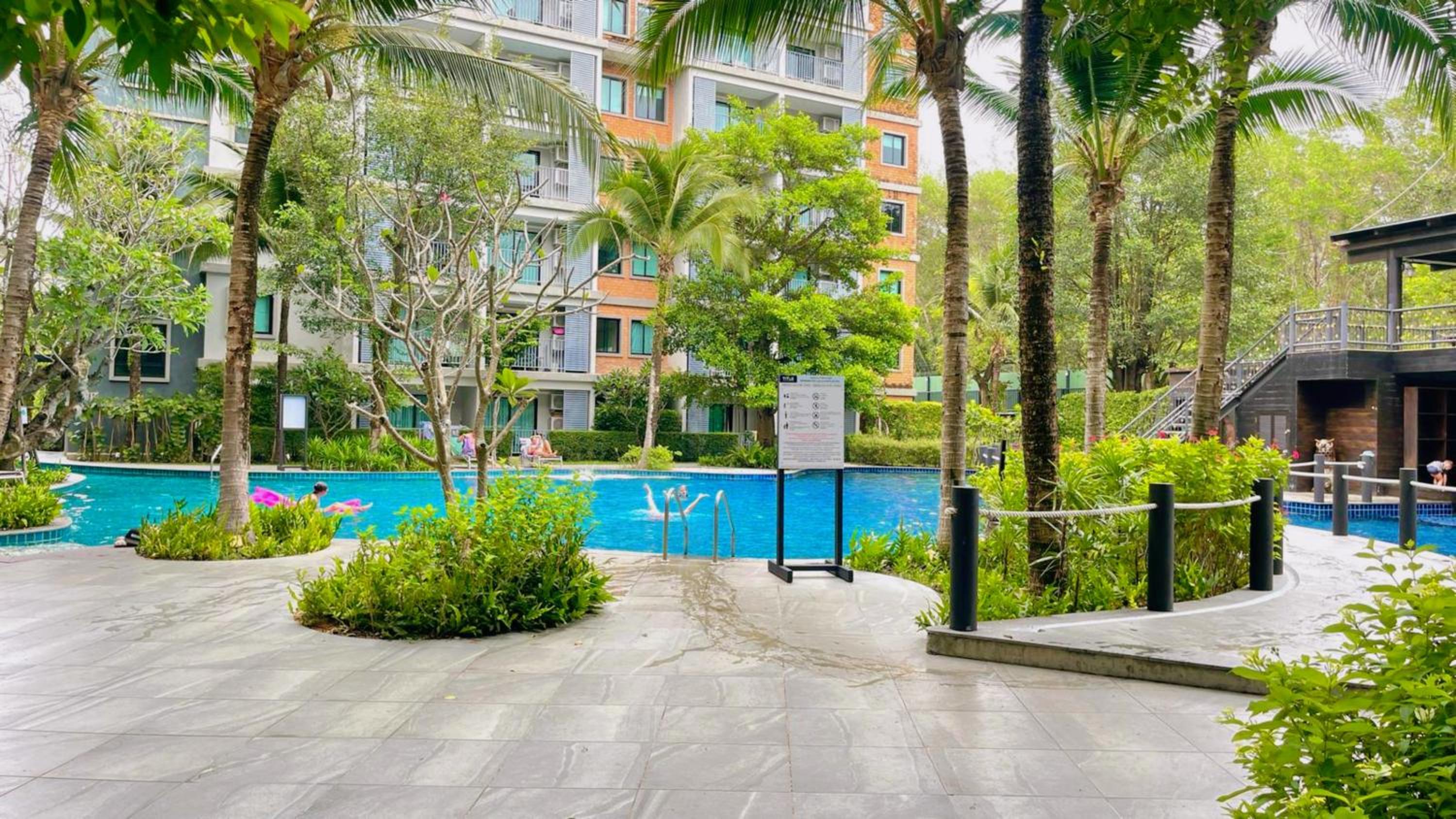 Digital Nomad Home Away With Pool & Gym