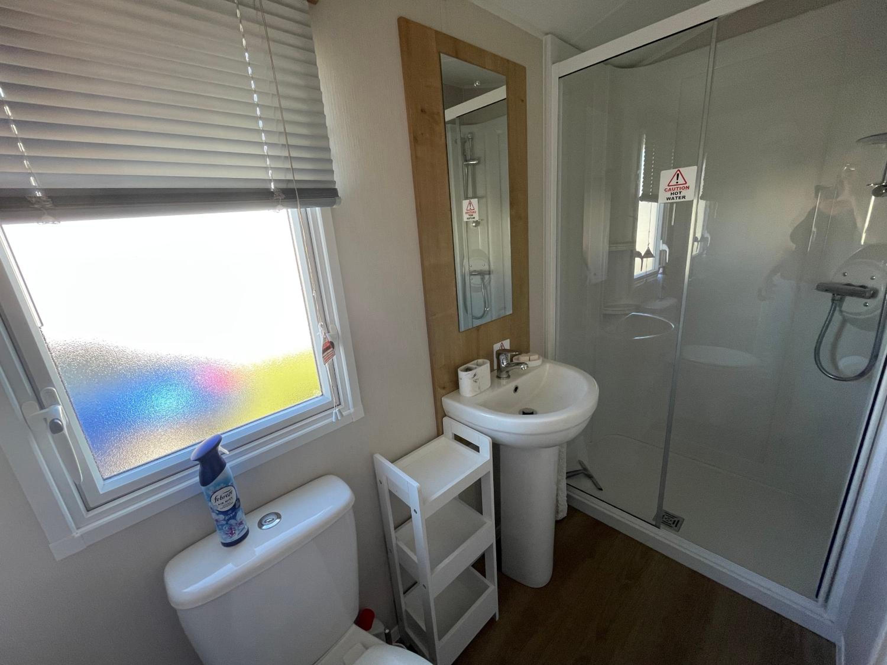 Golden Dunes Retreat, Dog-Friendly Stay at Par Sands Holiday Park, Cornwall