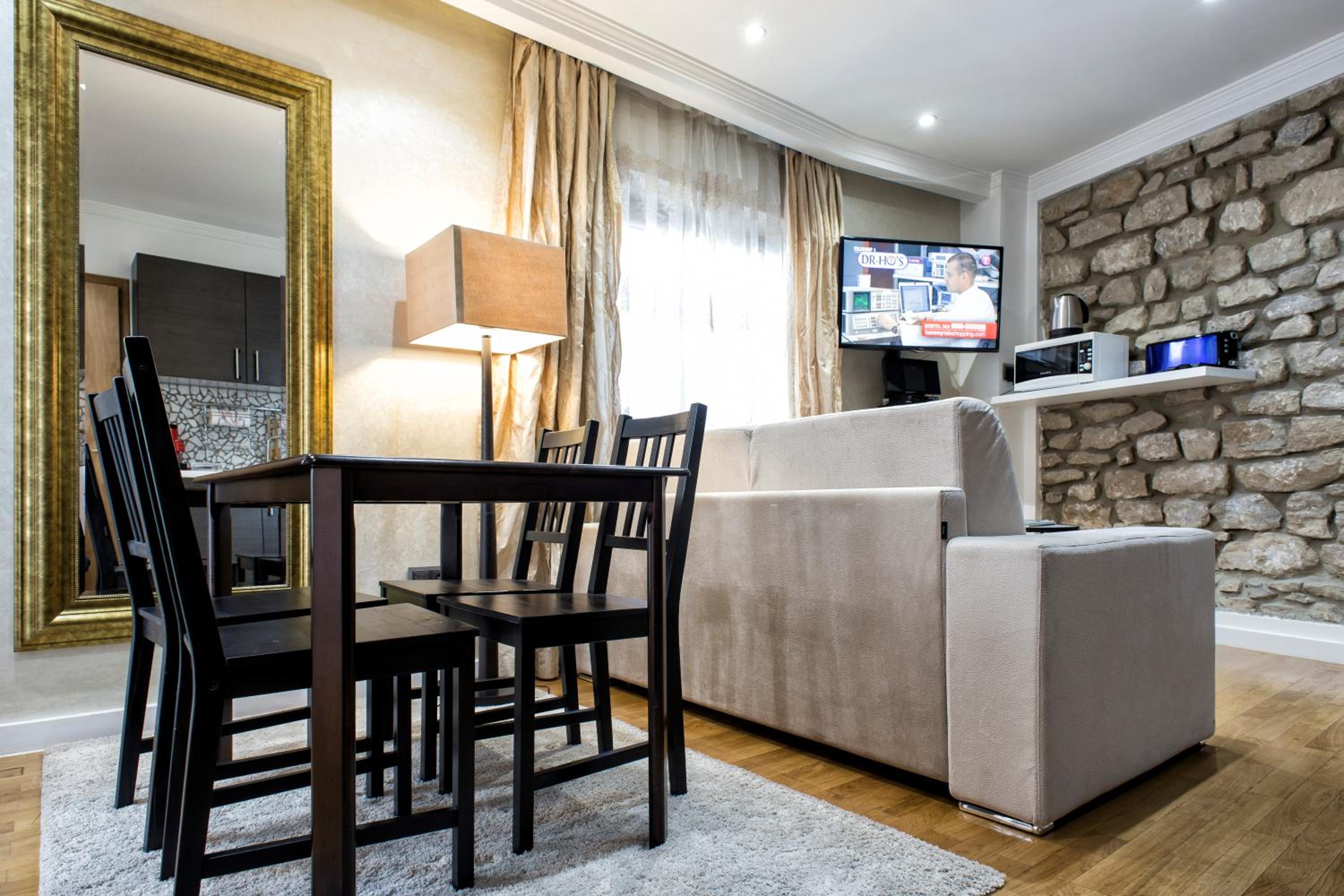 The Queen Luxury Apartments - Villa Liberty
