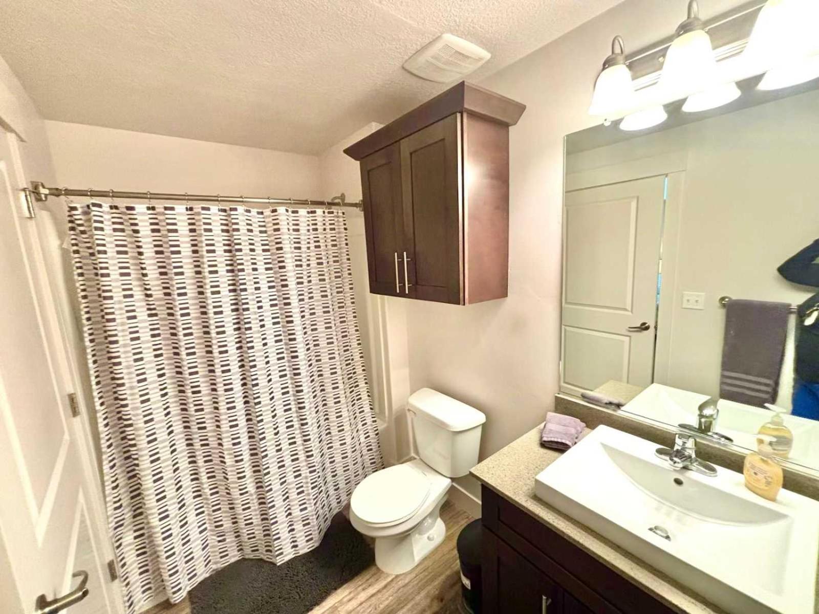 Ultra-Luxury 2BR Downtown Condo