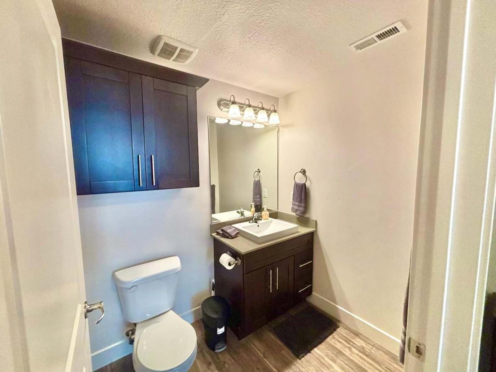 Ultra-Luxury 2BR Downtown Condo