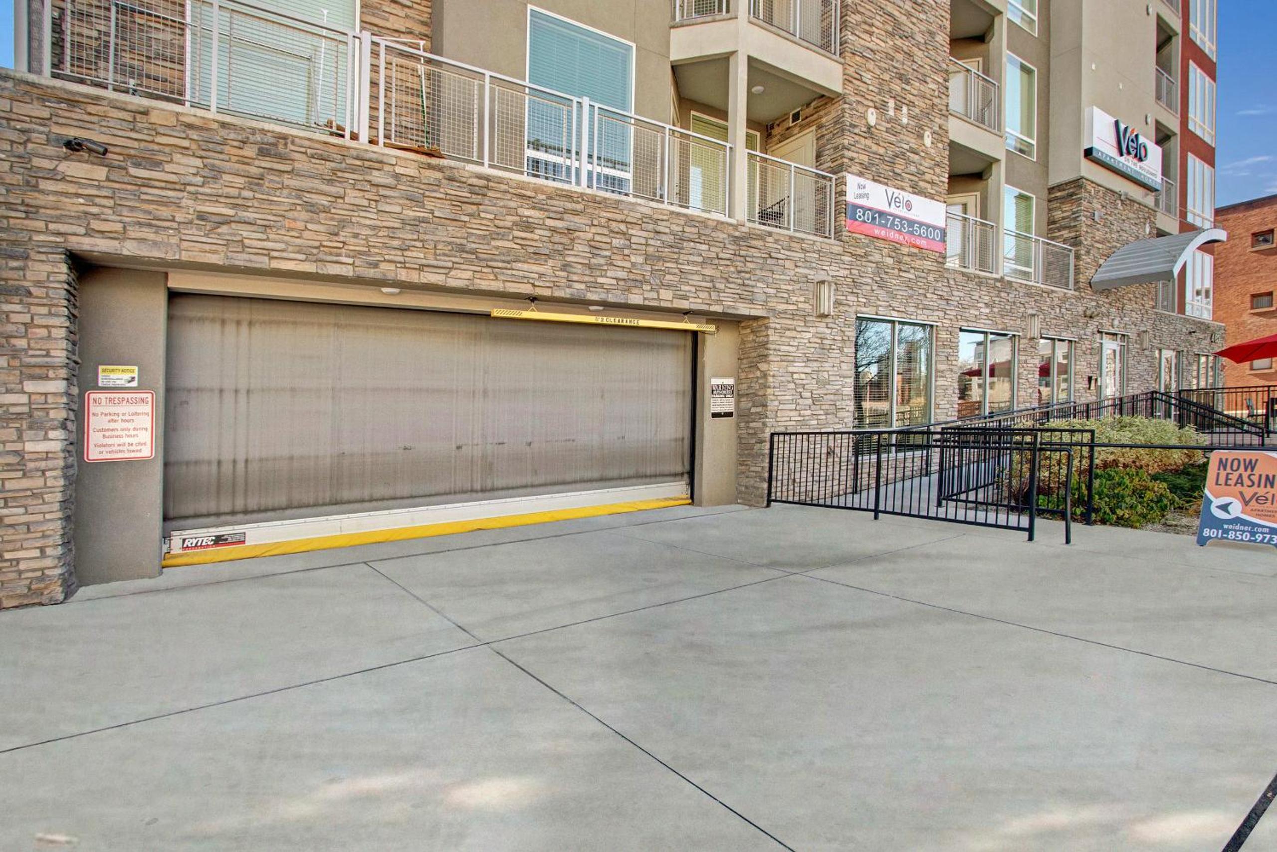 Ultra-Luxury 2BR Downtown Condo