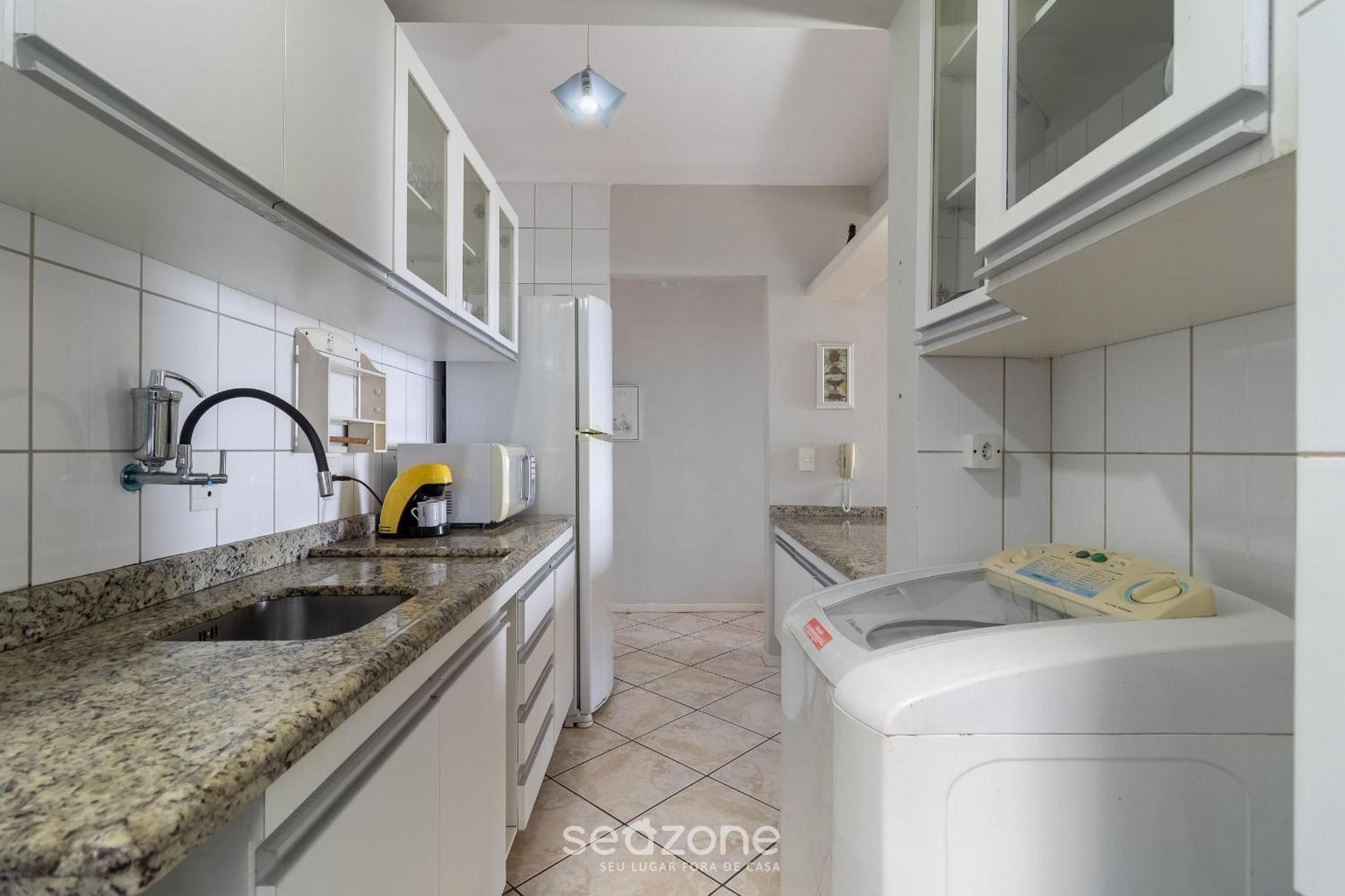 Charming Apt with Balcony and Sea View EDJ0410