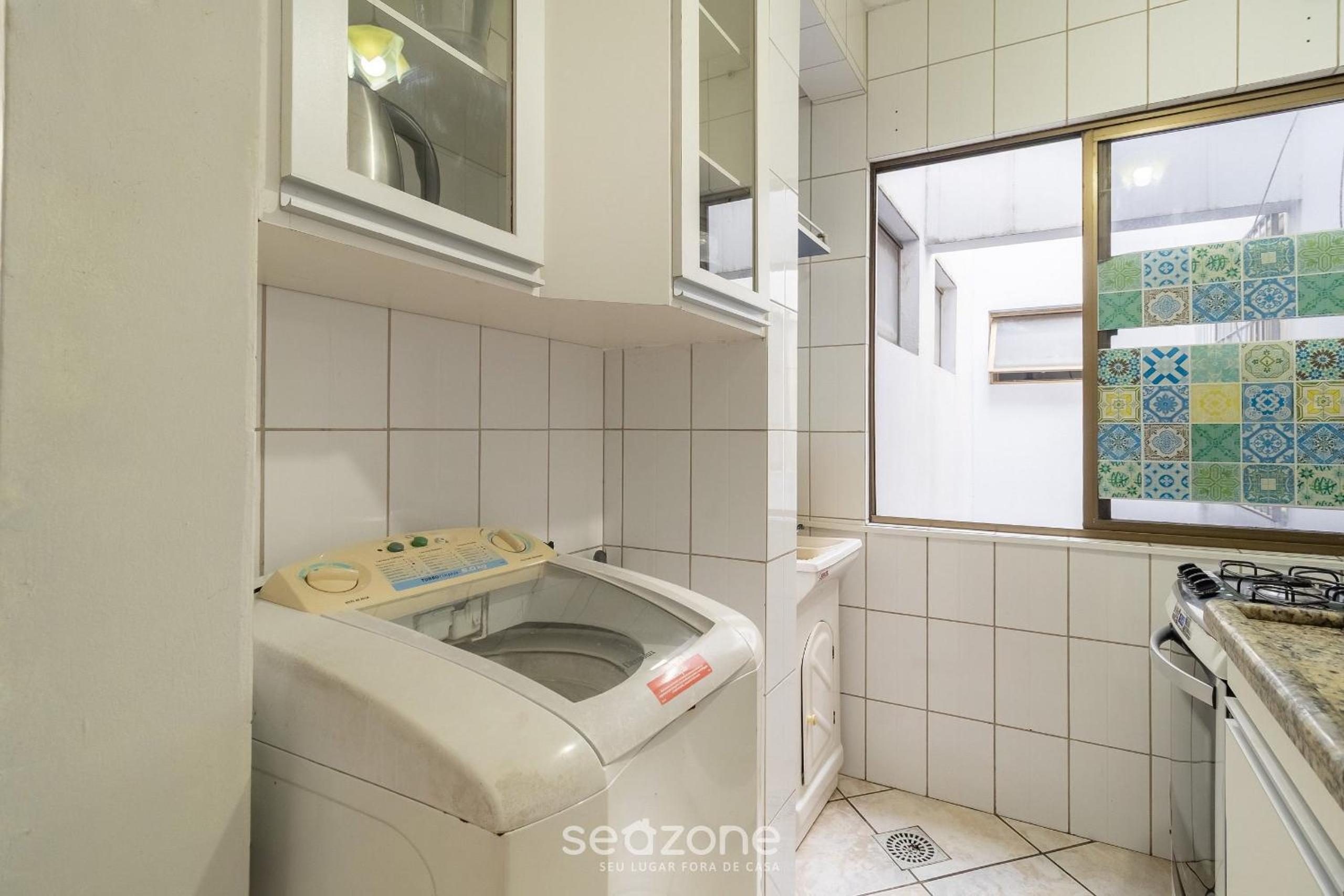 Charming Apt with Balcony and Sea View EDJ0410