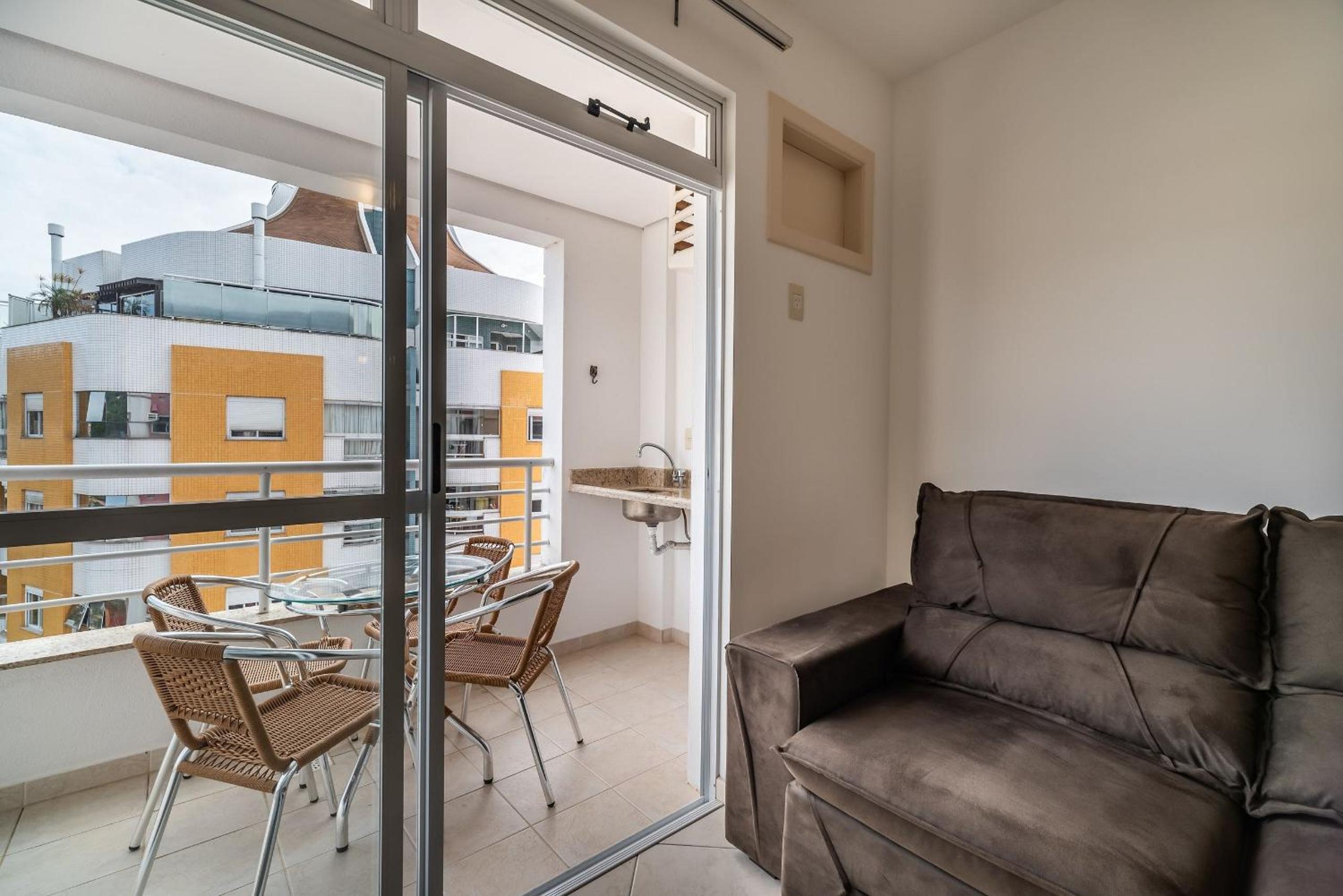 Beautiful cozy apartment near UDESC | RFY0025