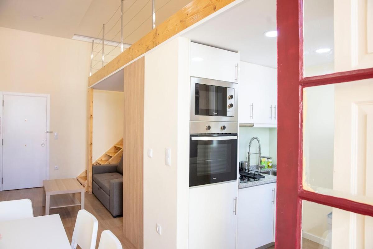 Close to Everything Your Oporto Terrace PRM 1T