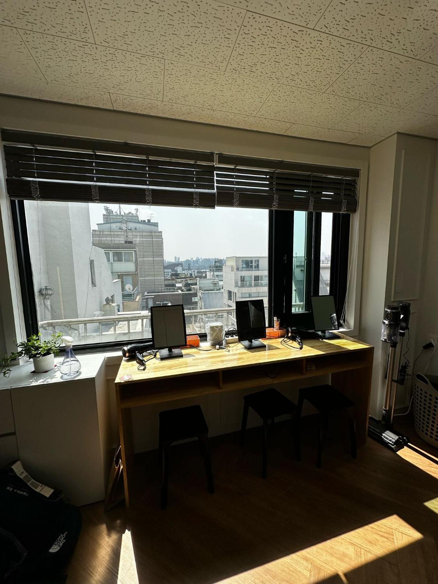K wave Guesthouse Only Female in Hongdae 2