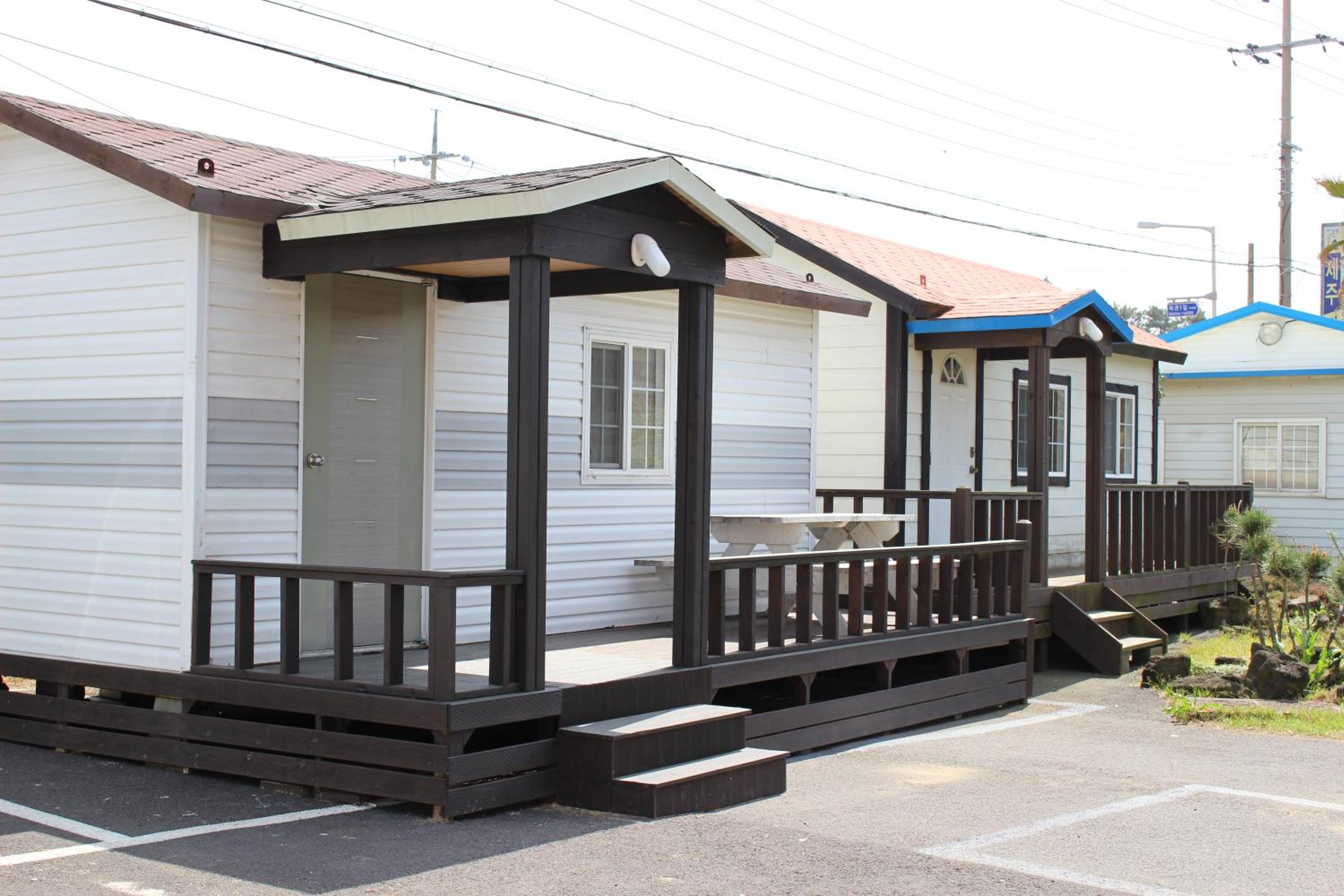 Jeju Feel House