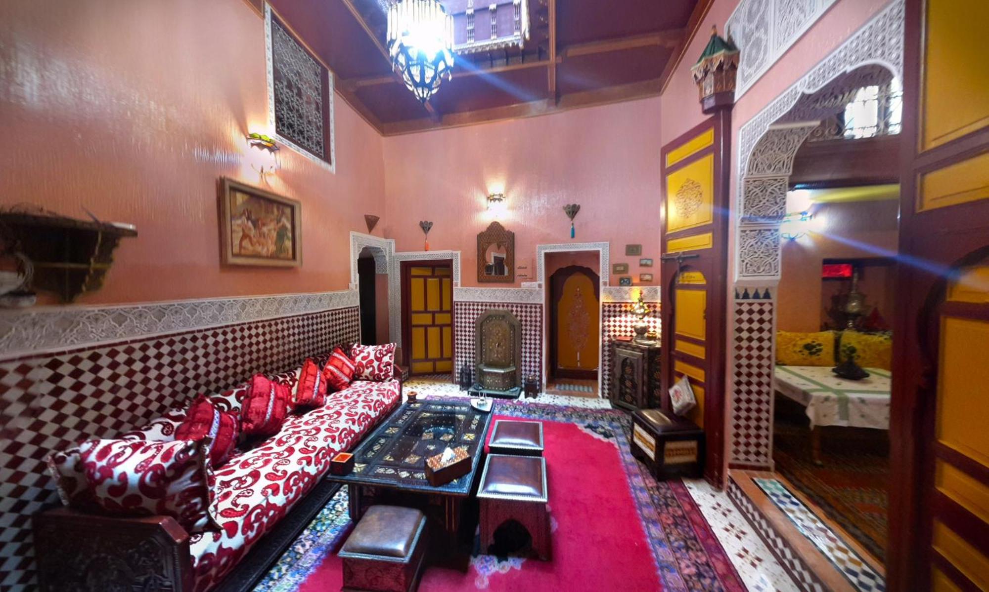 lounge