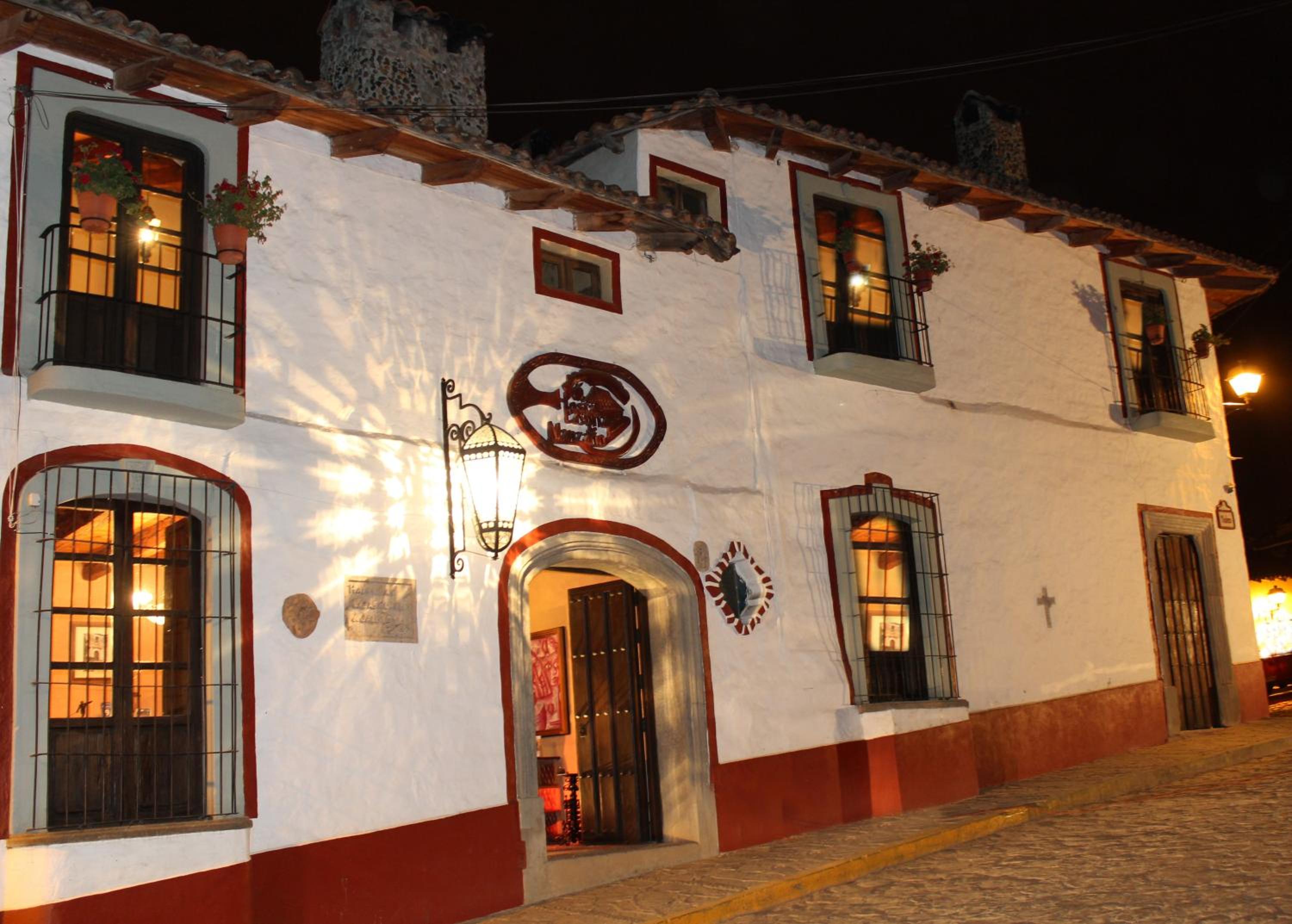 Hotel Casona de Manzano - Image 1