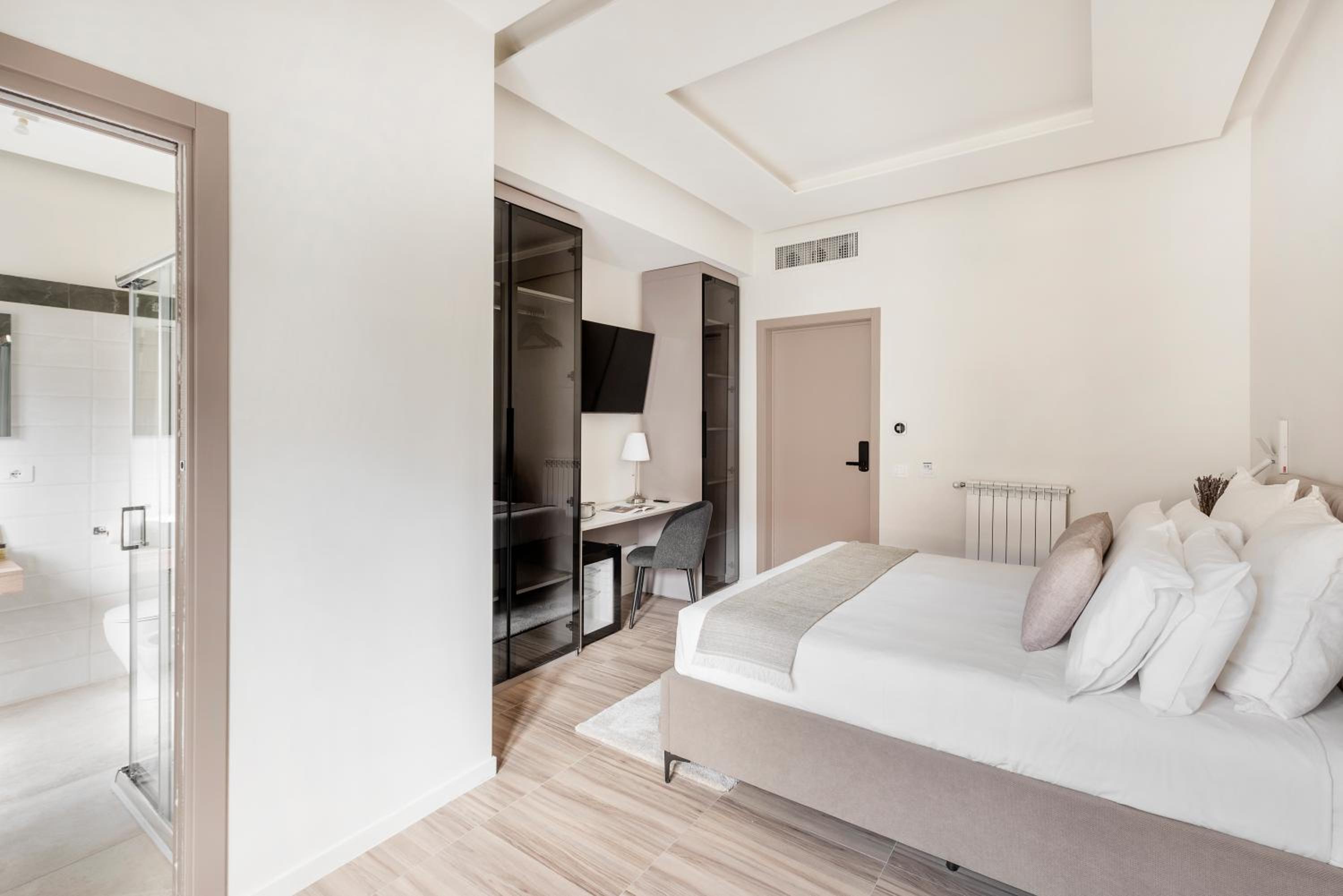 Domus 28