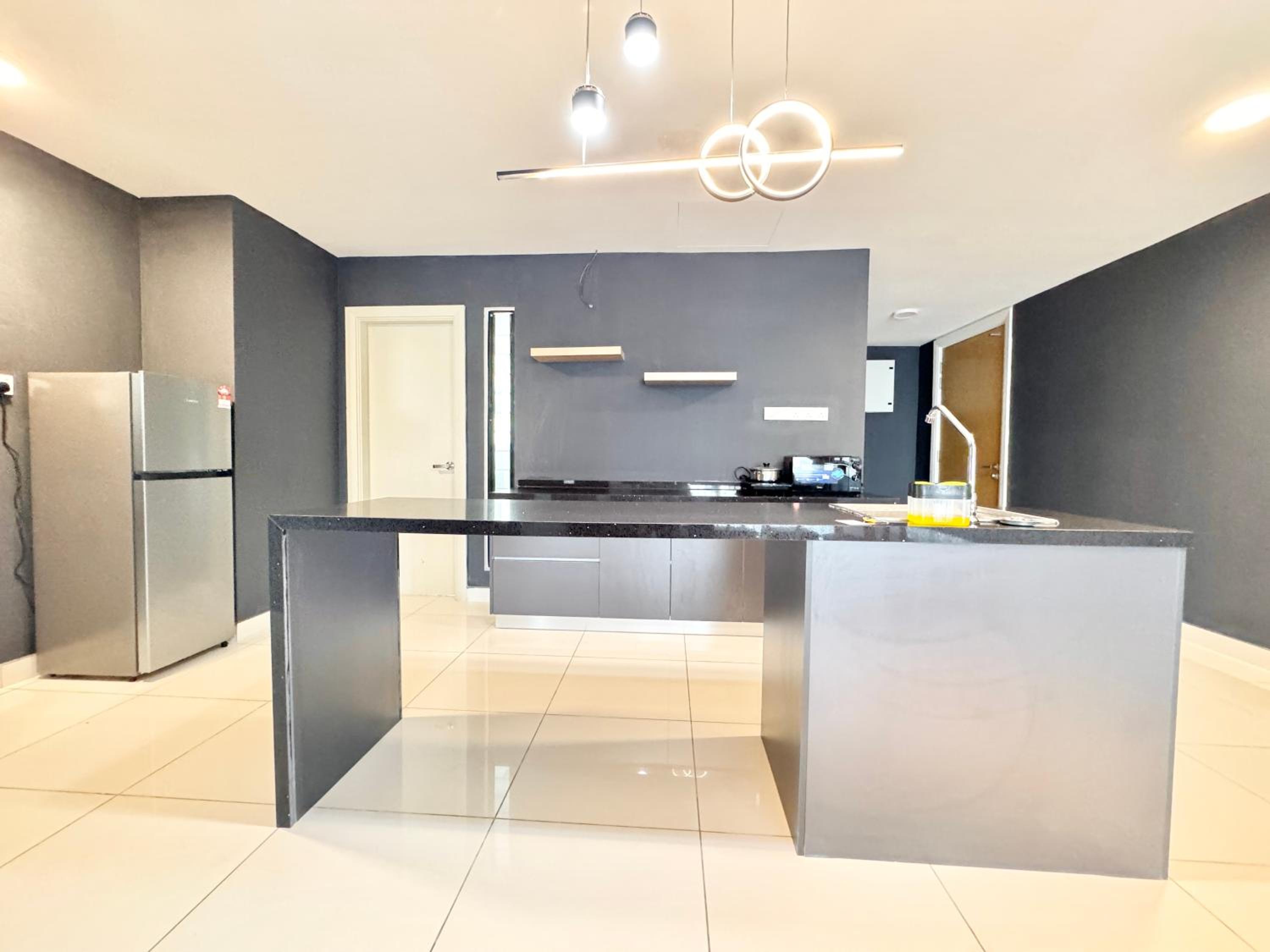 Southkey Mosaic Mid Valley by Luxecocoo CK