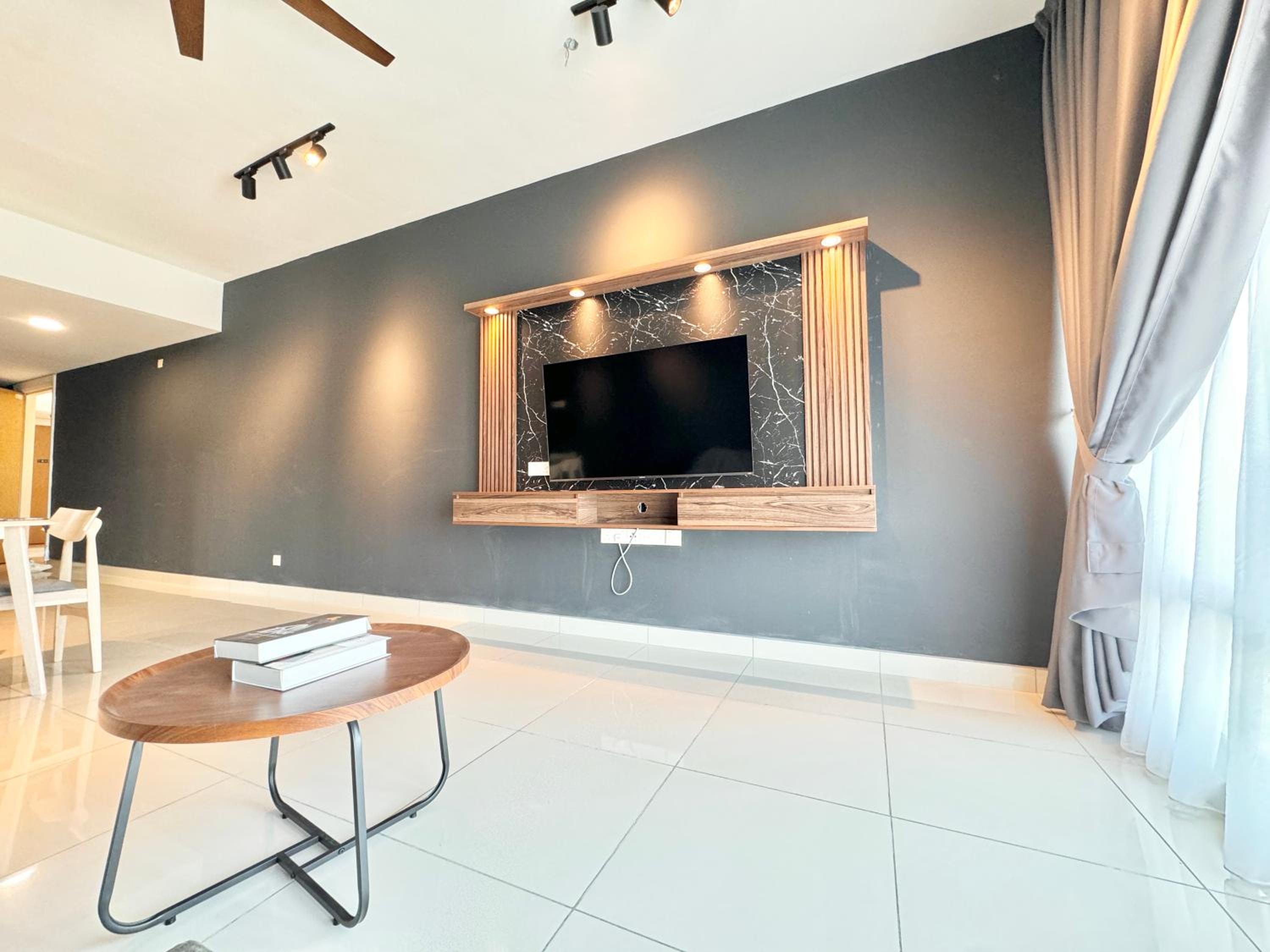 Southkey Mosaic Mid Valley by Luxecocoo CK