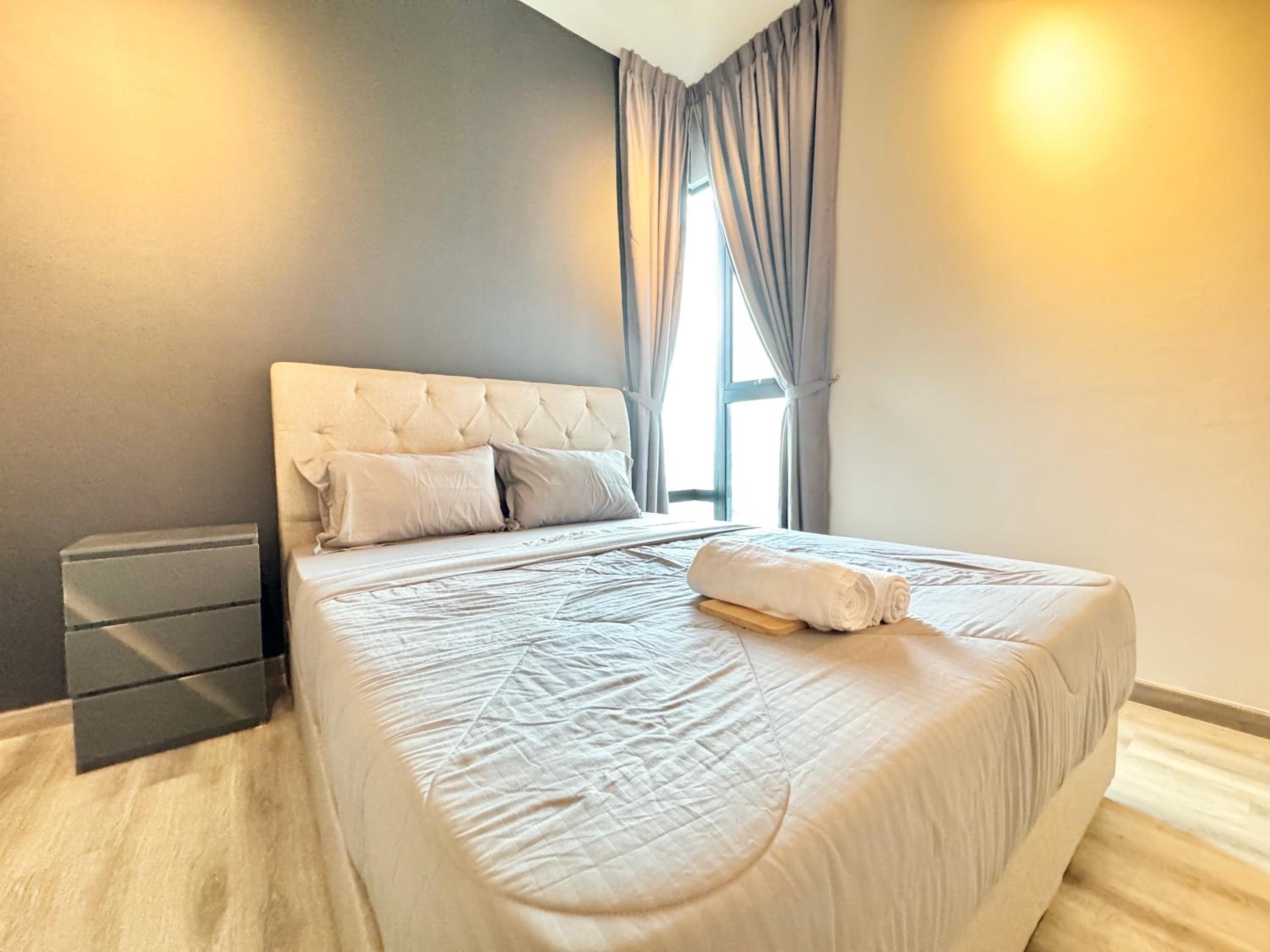 Southkey Mosaic Mid Valley by Luxecocoo CK