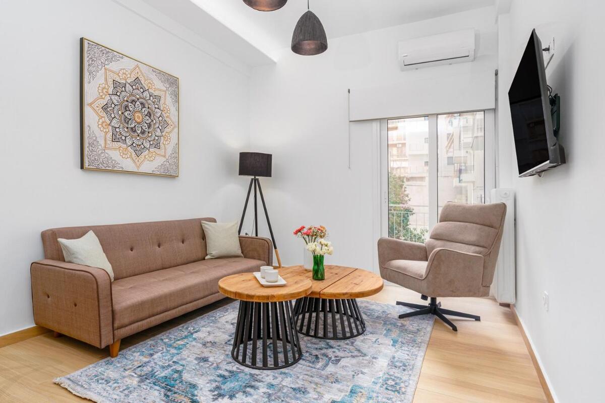 Coastal Charm Elegant 1BR at Marina Zea Piraeus