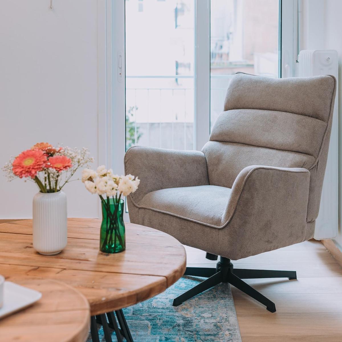 Coastal Charm Elegant 1BR at Marina Zea Piraeus