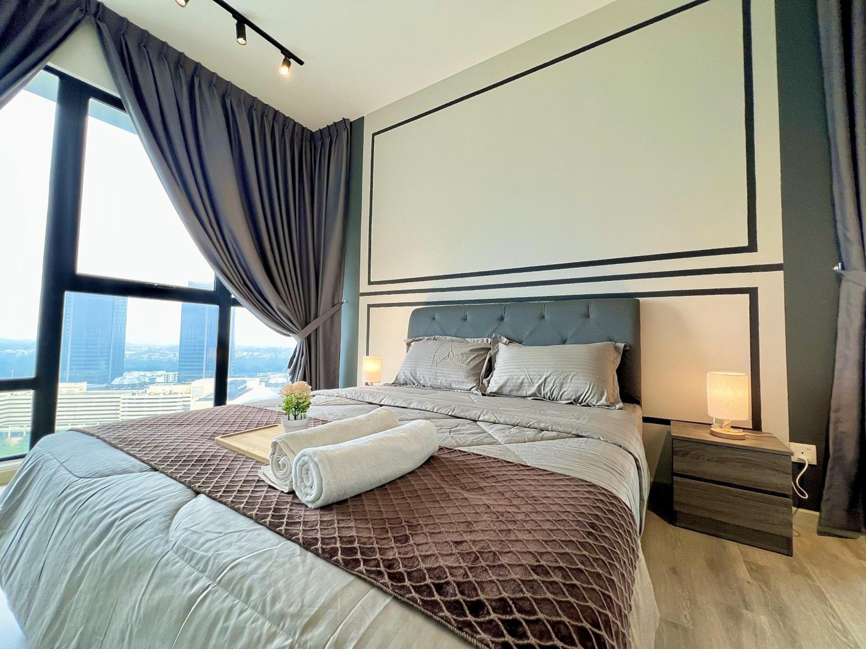 Southkey Mosaic Mid Valley by Luxecocoo CK