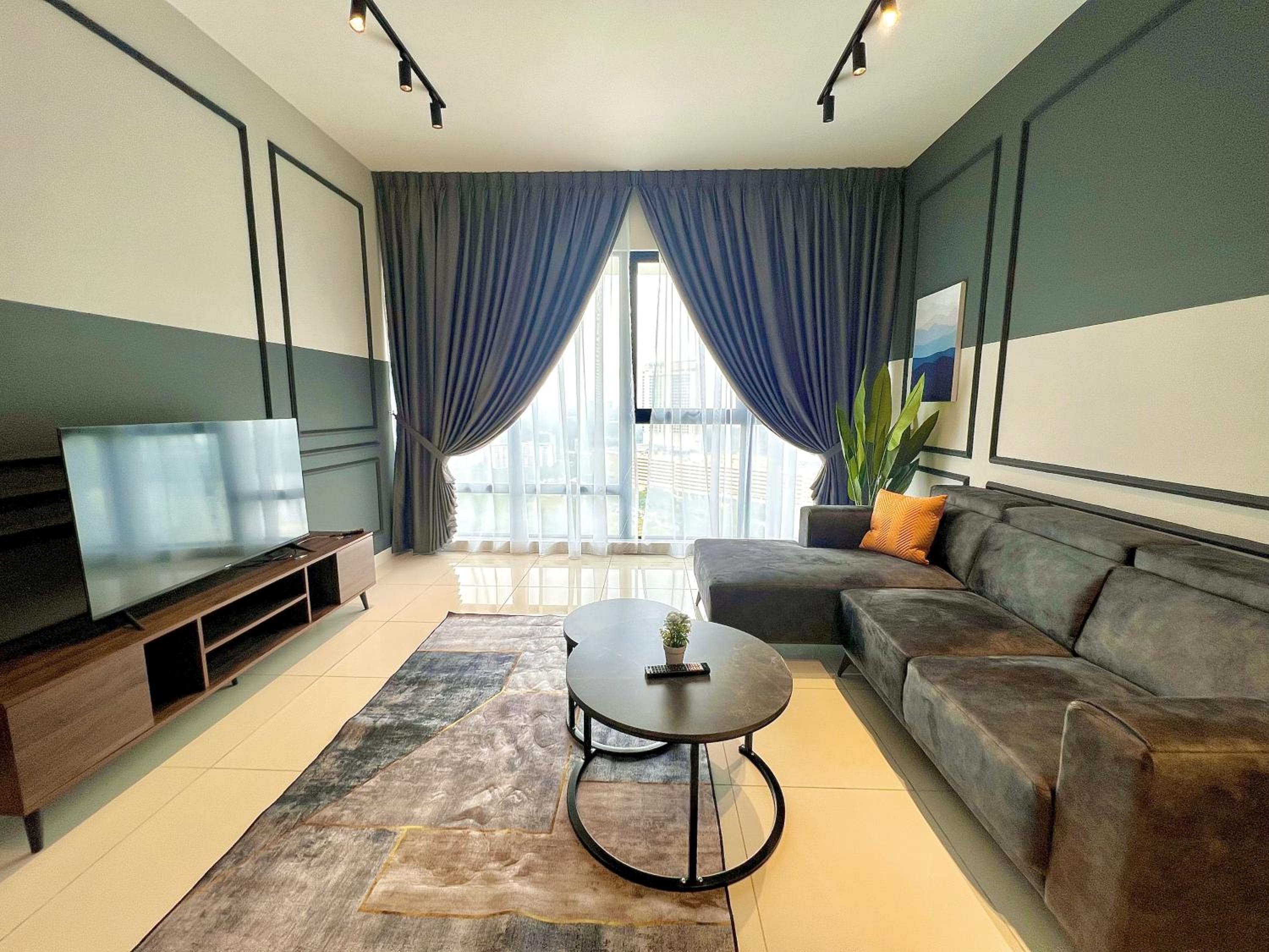 Southkey Mosaic Mid Valley by Luxecocoo CK