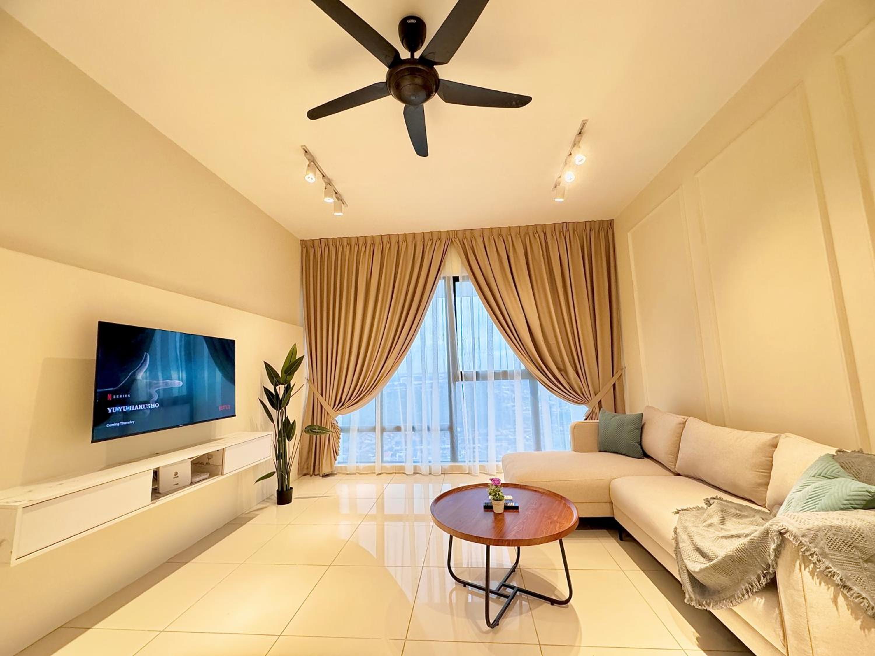 Southkey Mosaic Mid Valley by Luxecocoo CK