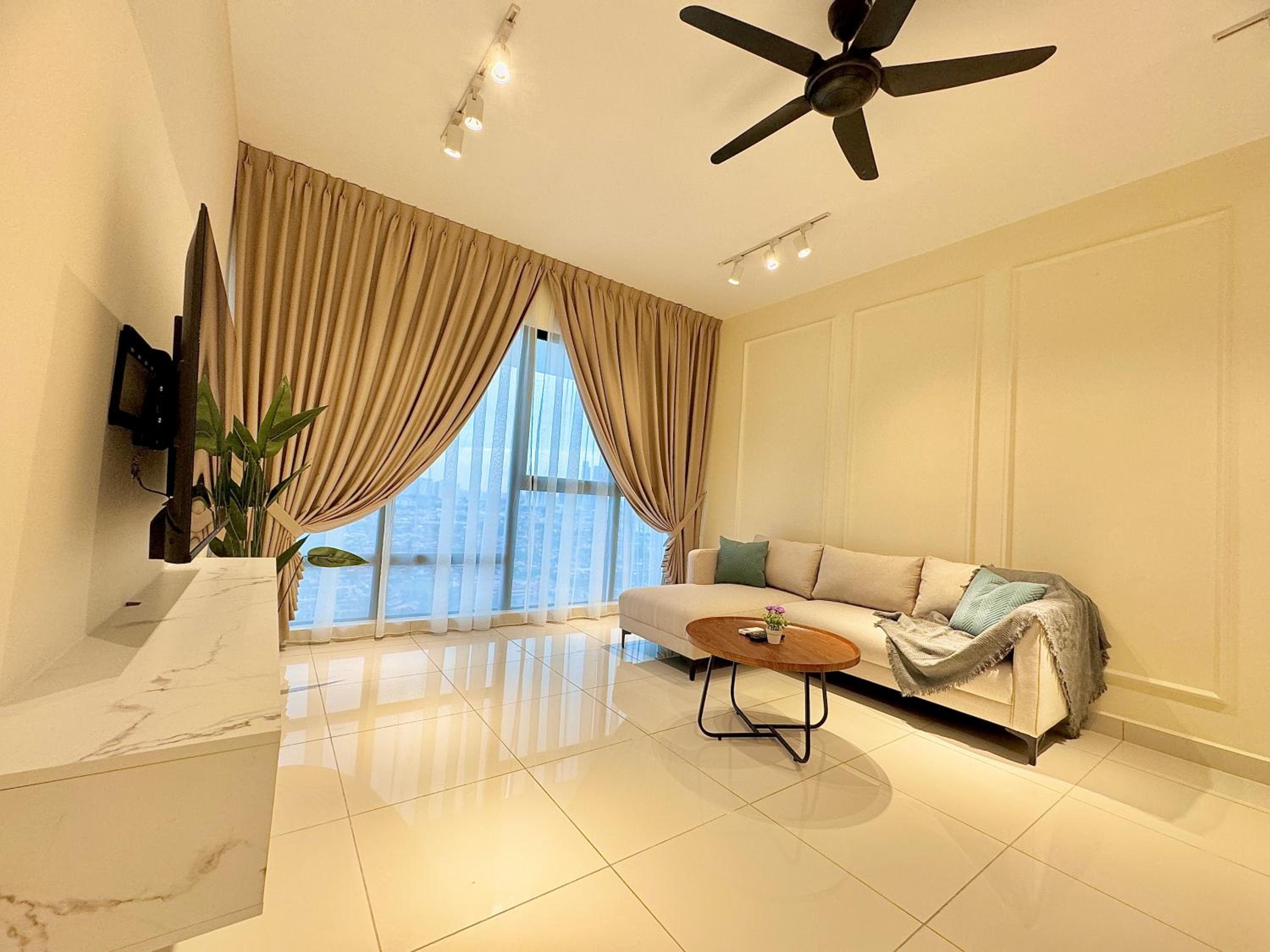 Southkey Mosaic Mid Valley by Luxecocoo CK