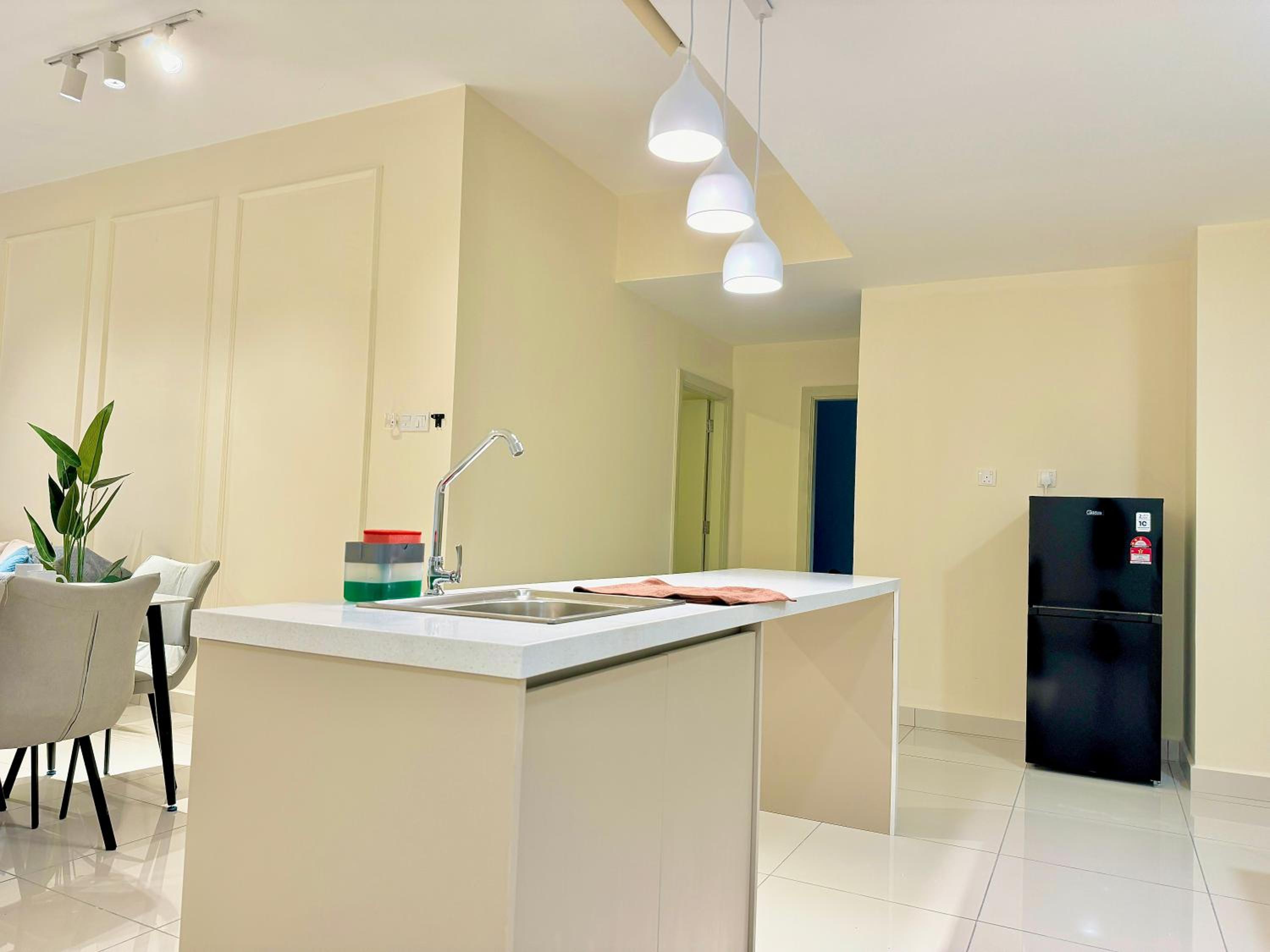 Southkey Mosaic Mid Valley by Luxecocoo CK