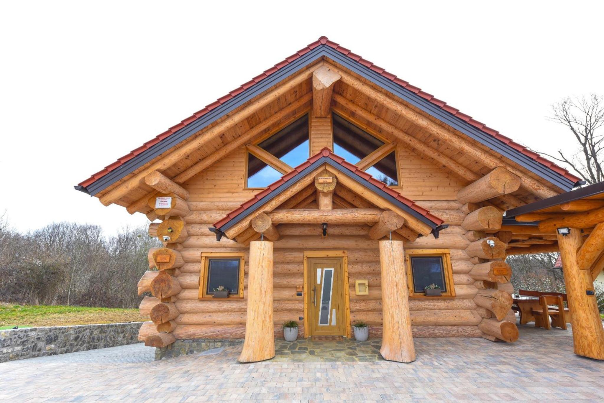 Luxury Log House
