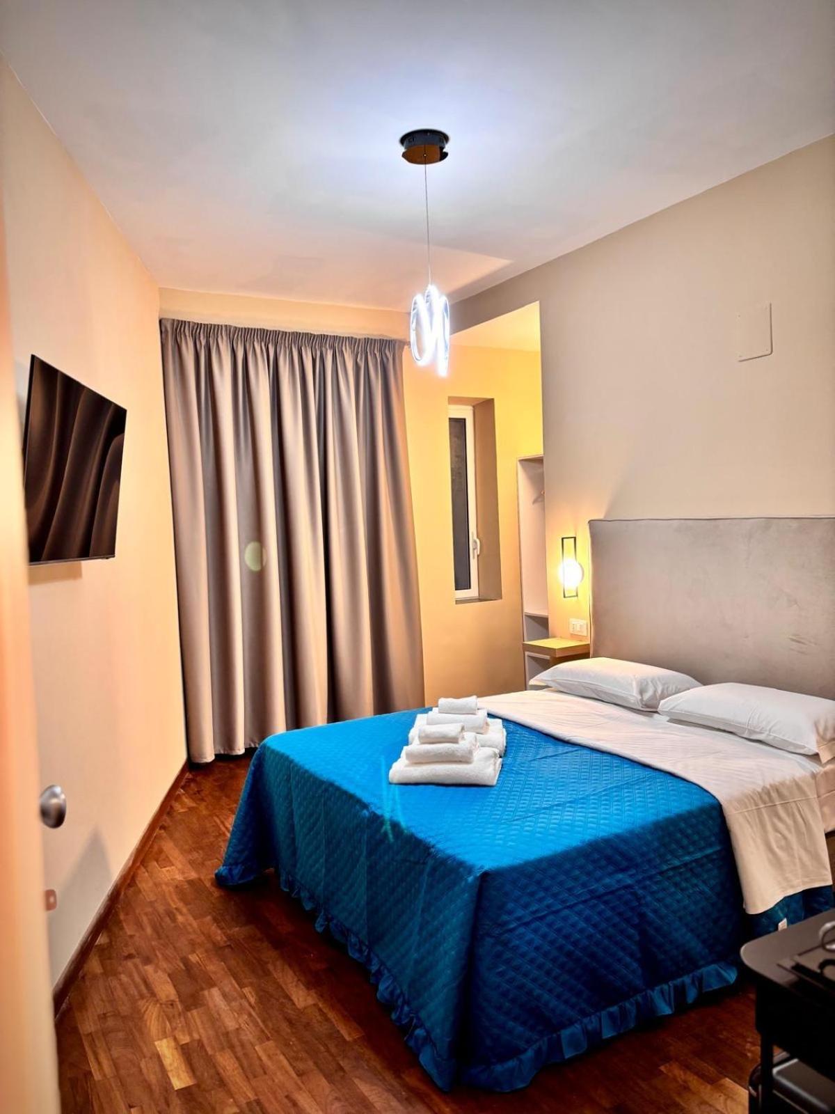 Le Vie di San Pietro Guest House
