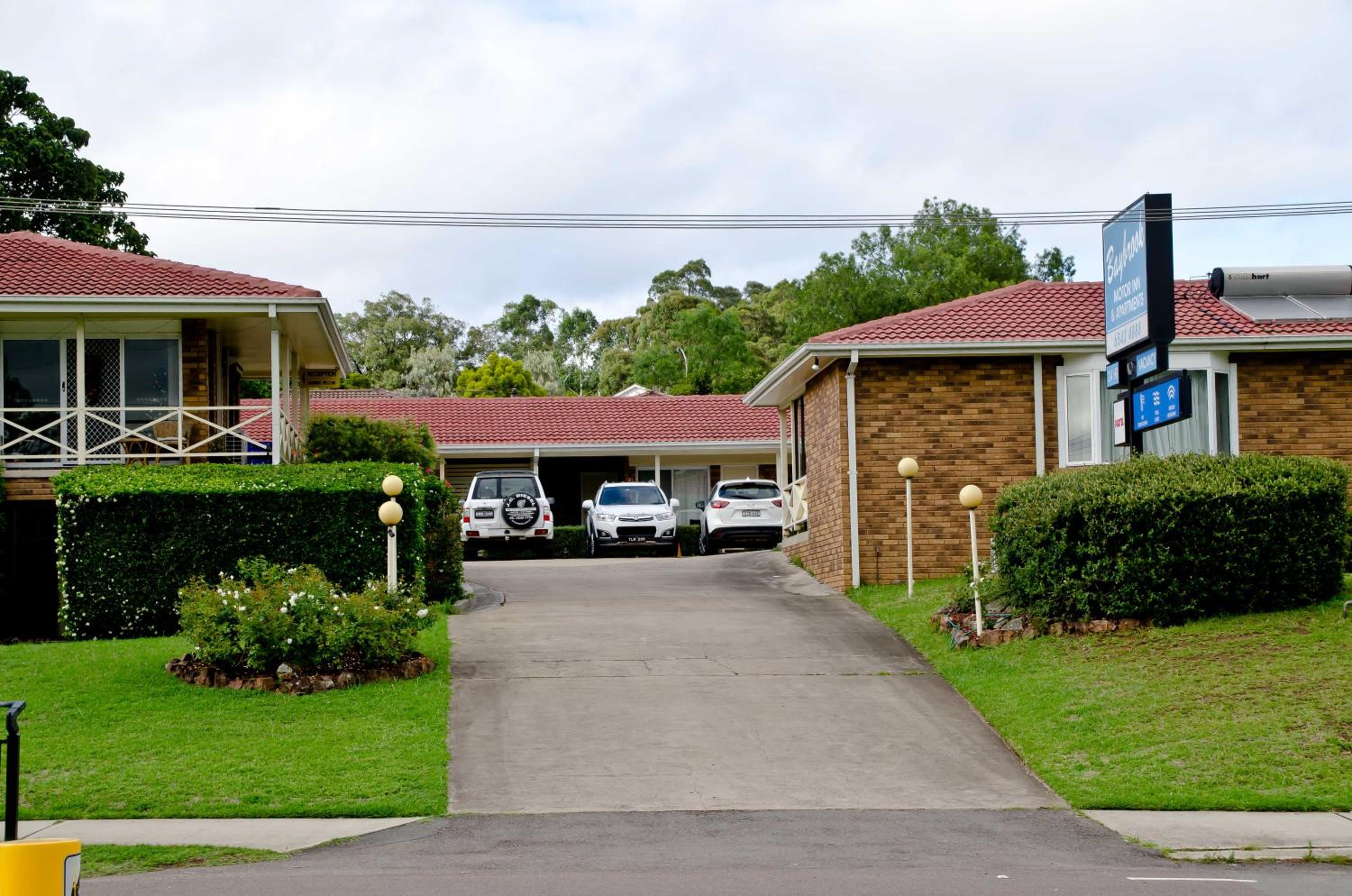 Baybrook Motor Inn