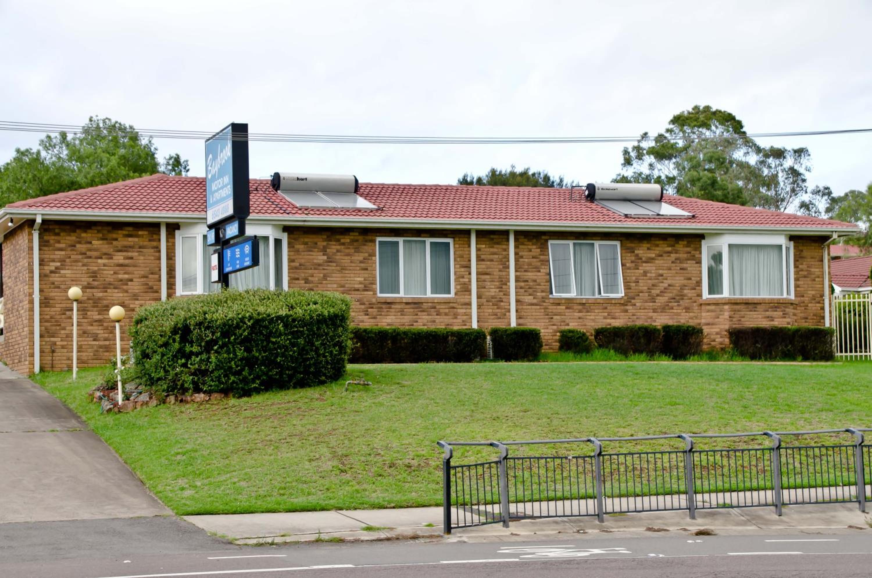 Baybrook Motor Inn