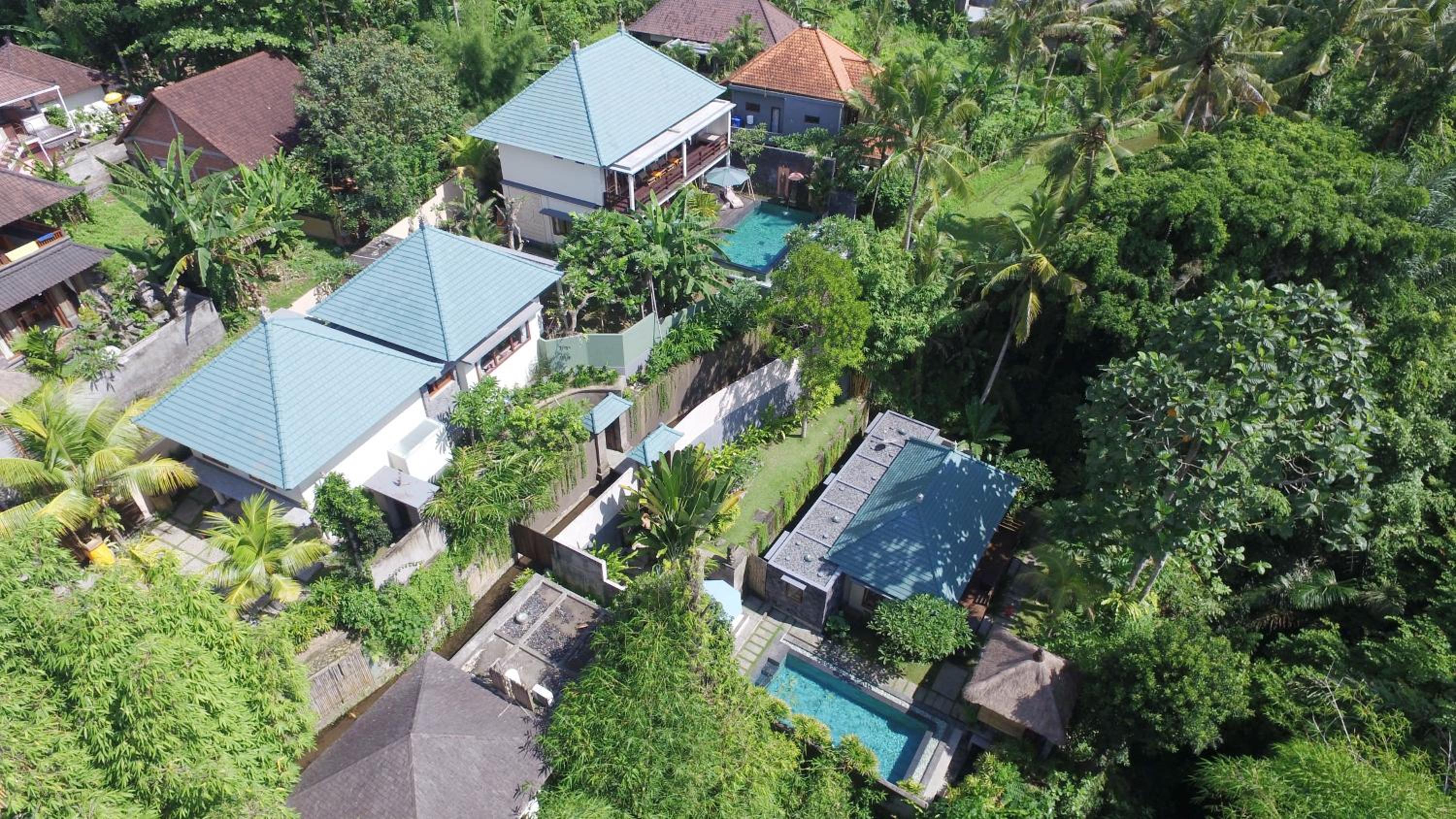 D'Legon Villas