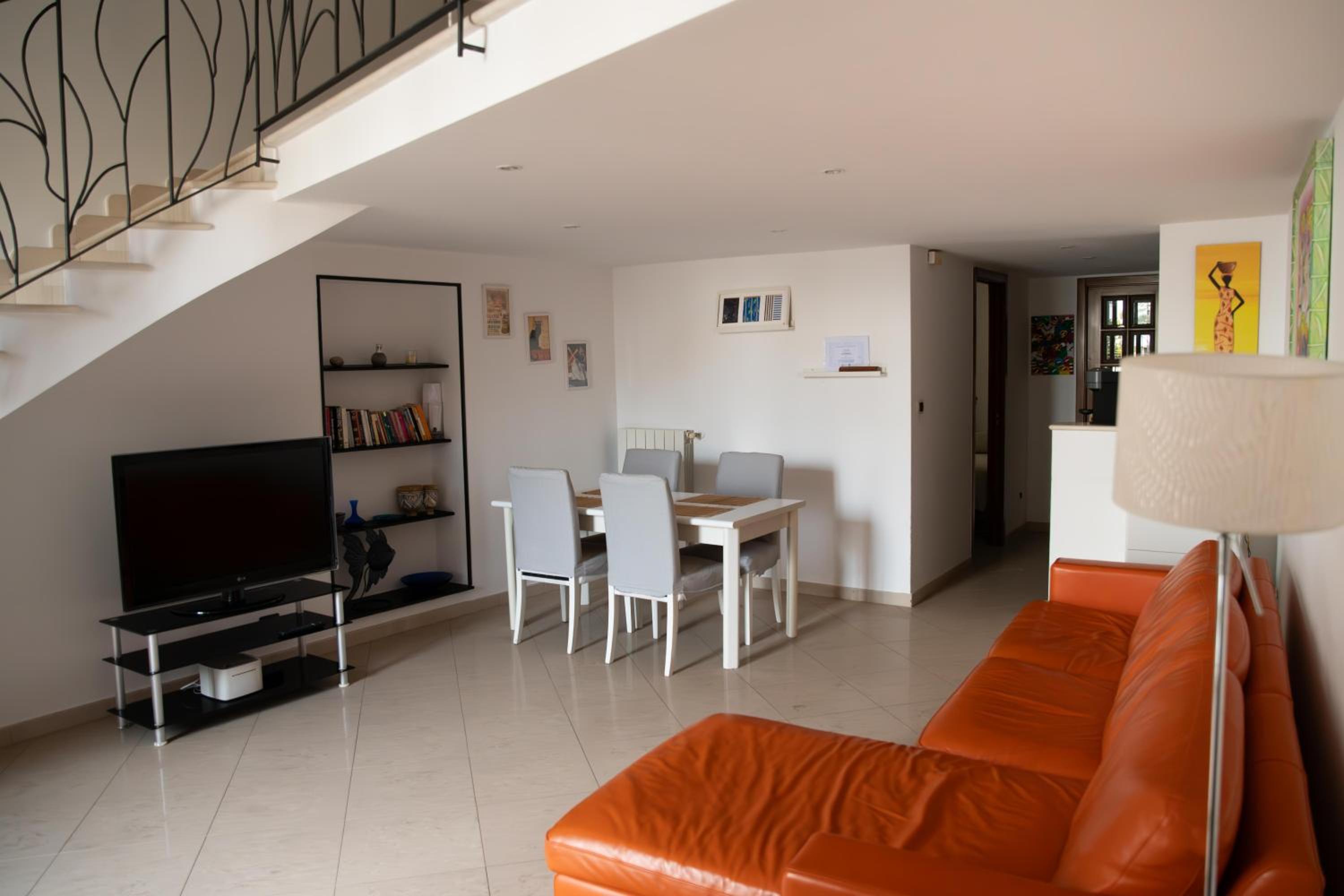 Old town apartment with sea view private rooftop