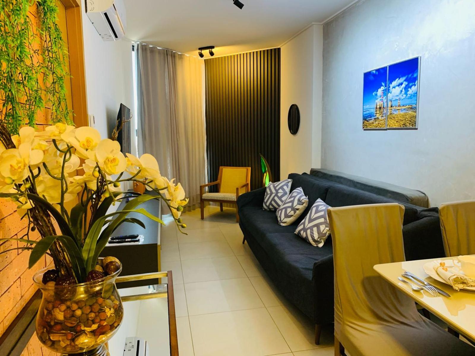 Quarto e Sala na Ponta Verde e Pajuçara