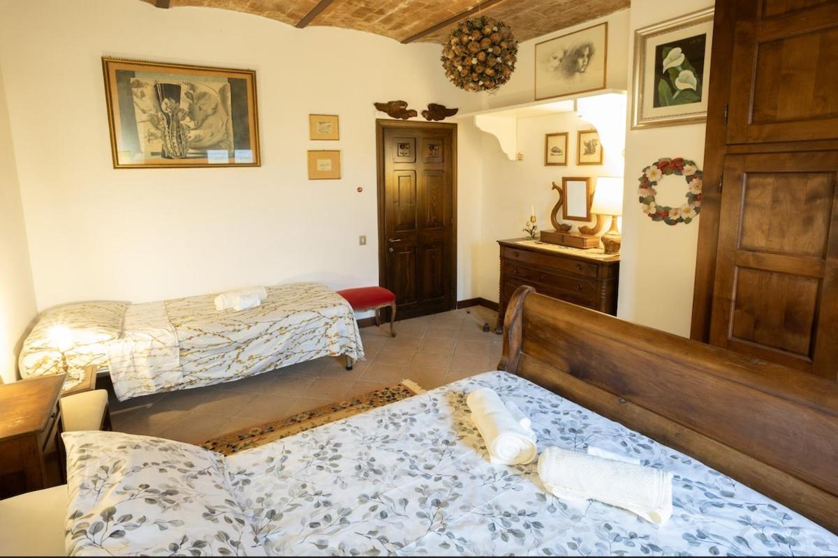 GiuMa Tuscany Historic Lux Farmhouse near Saturnia Hot Springs